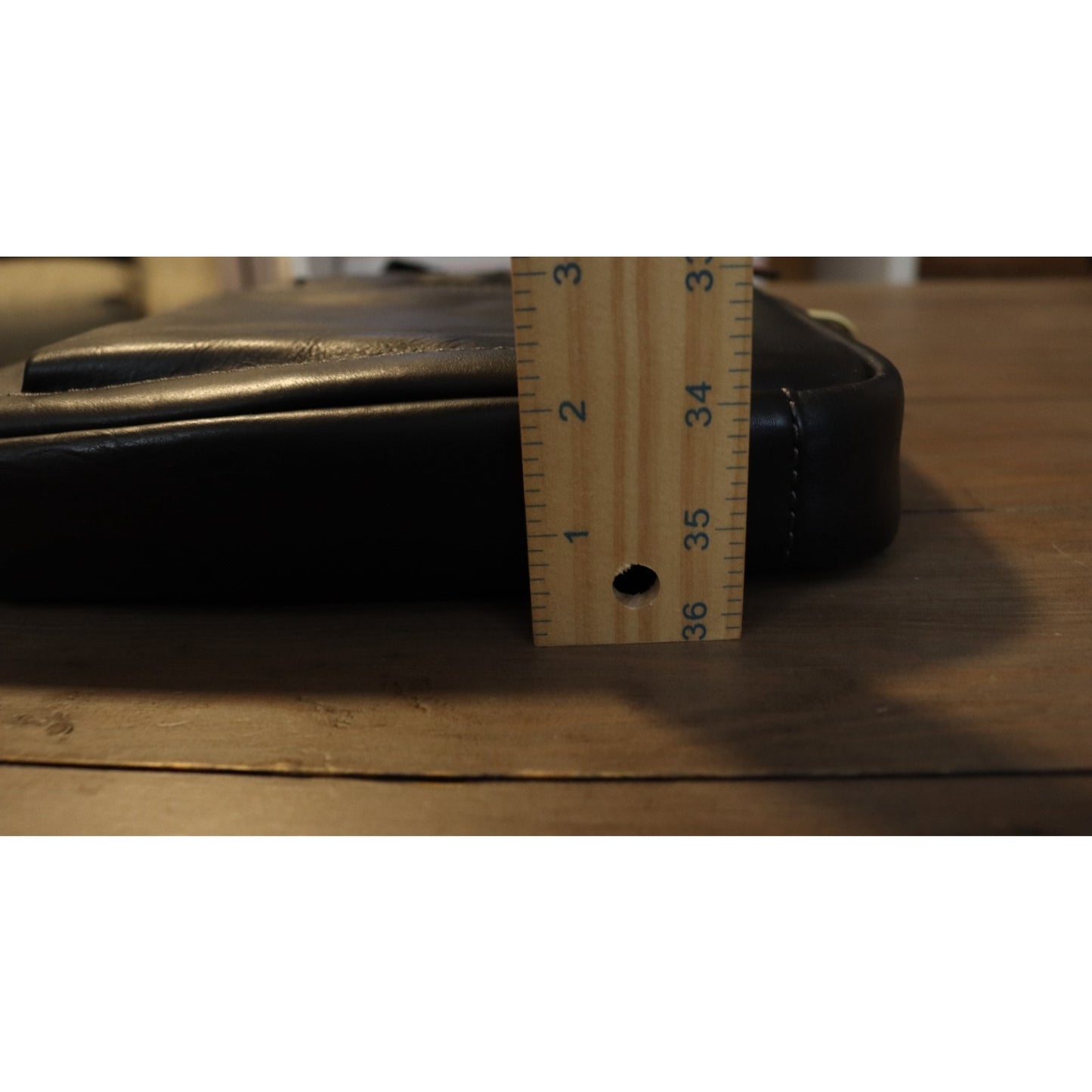 Vera Pelle Crossbody Black Leather Crossbody Bag