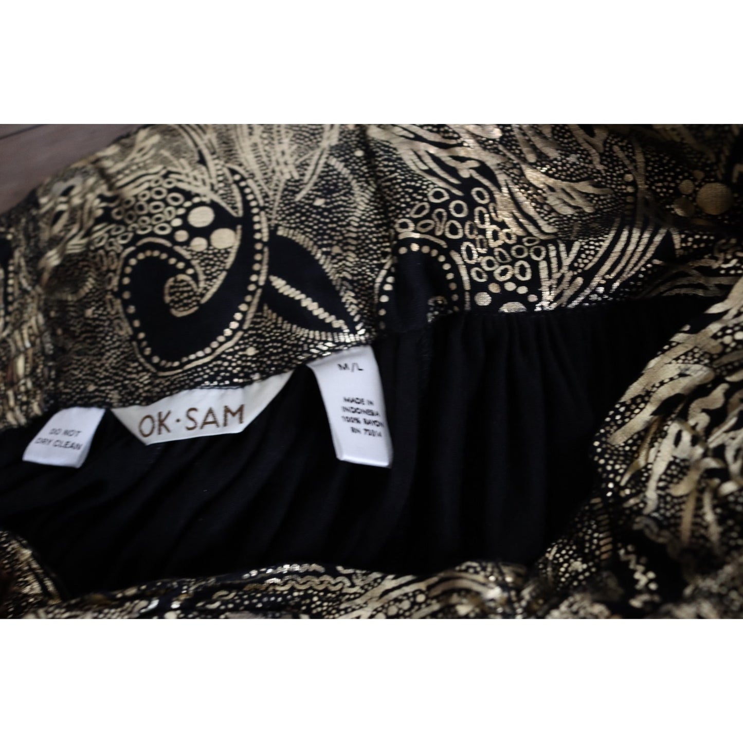 NWT Vintage Ok Sam Black and Gold M/L Rayon Skirt