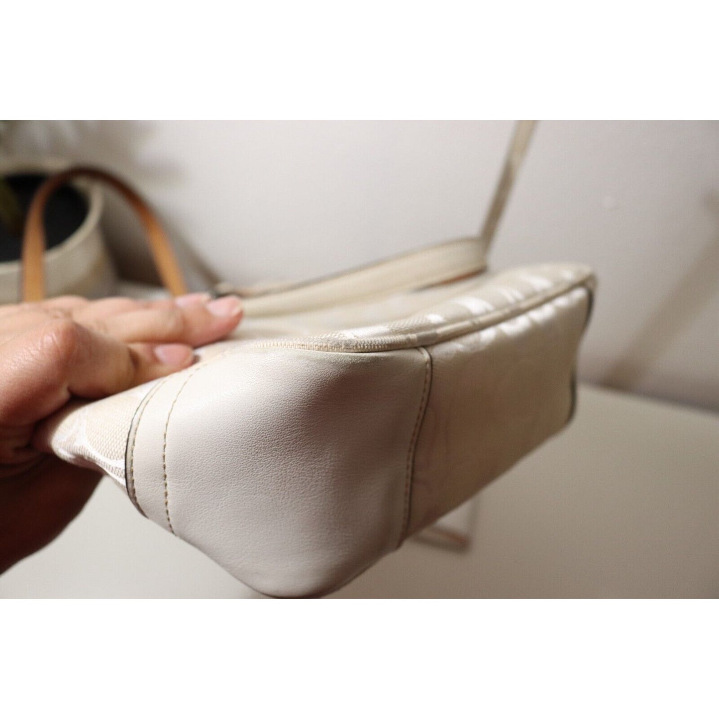 Authentic COACH Signature Lunch Tote 1464 Cream Jacquard Leather - Tote Bag