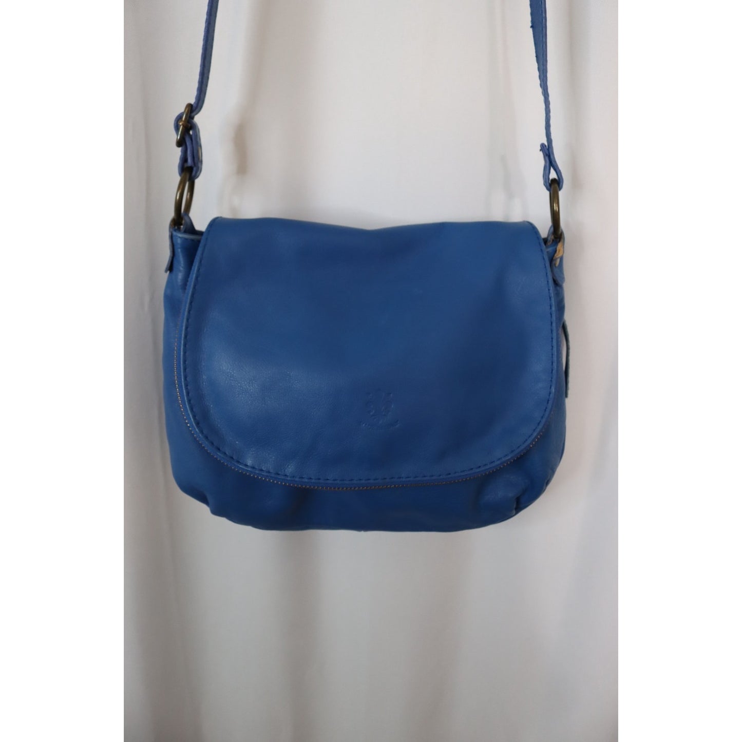Vera Pelle Blue Crossbody Adjustable Fold Over Zip Made in Italy