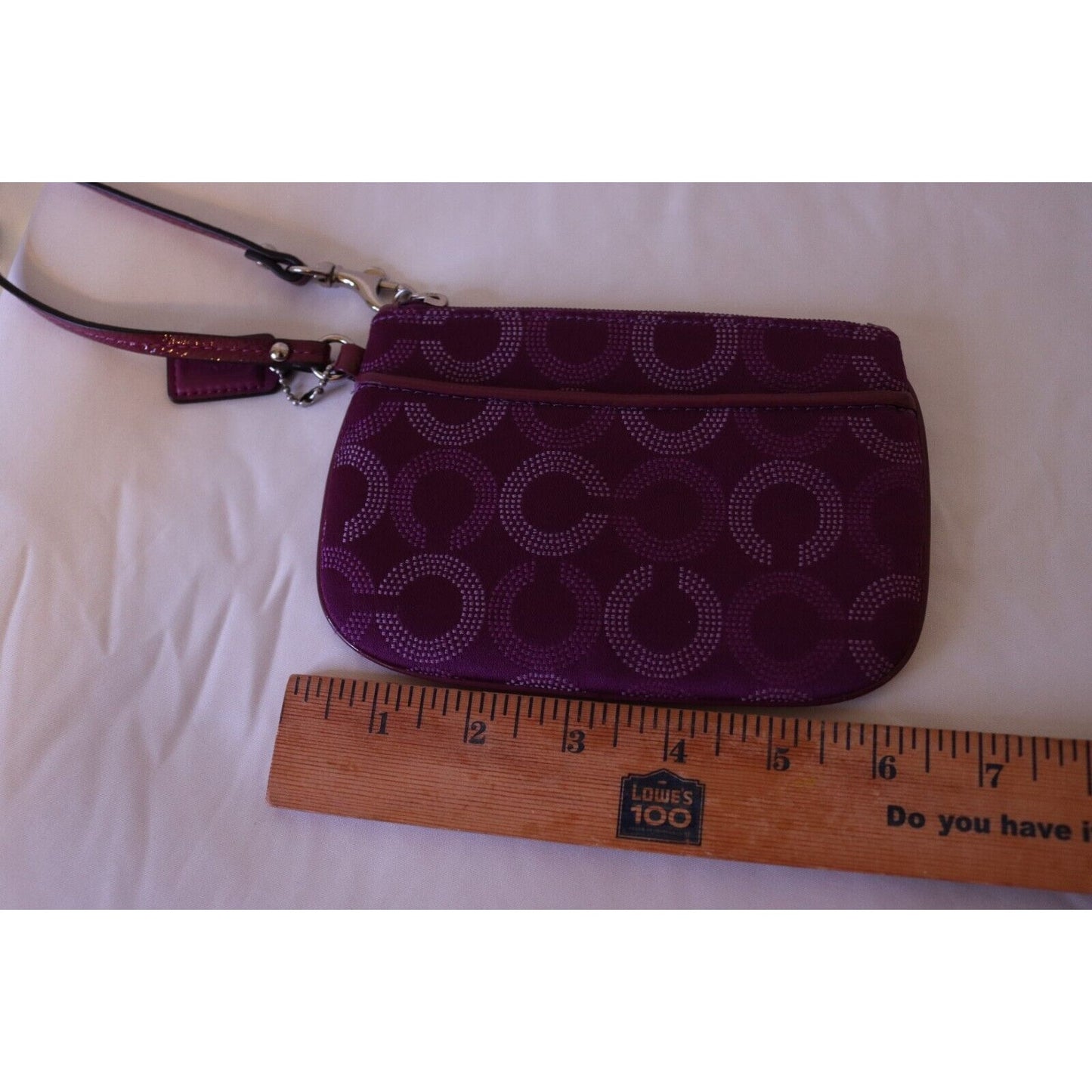 Coach Purple Wristlet C Logo Hangtag