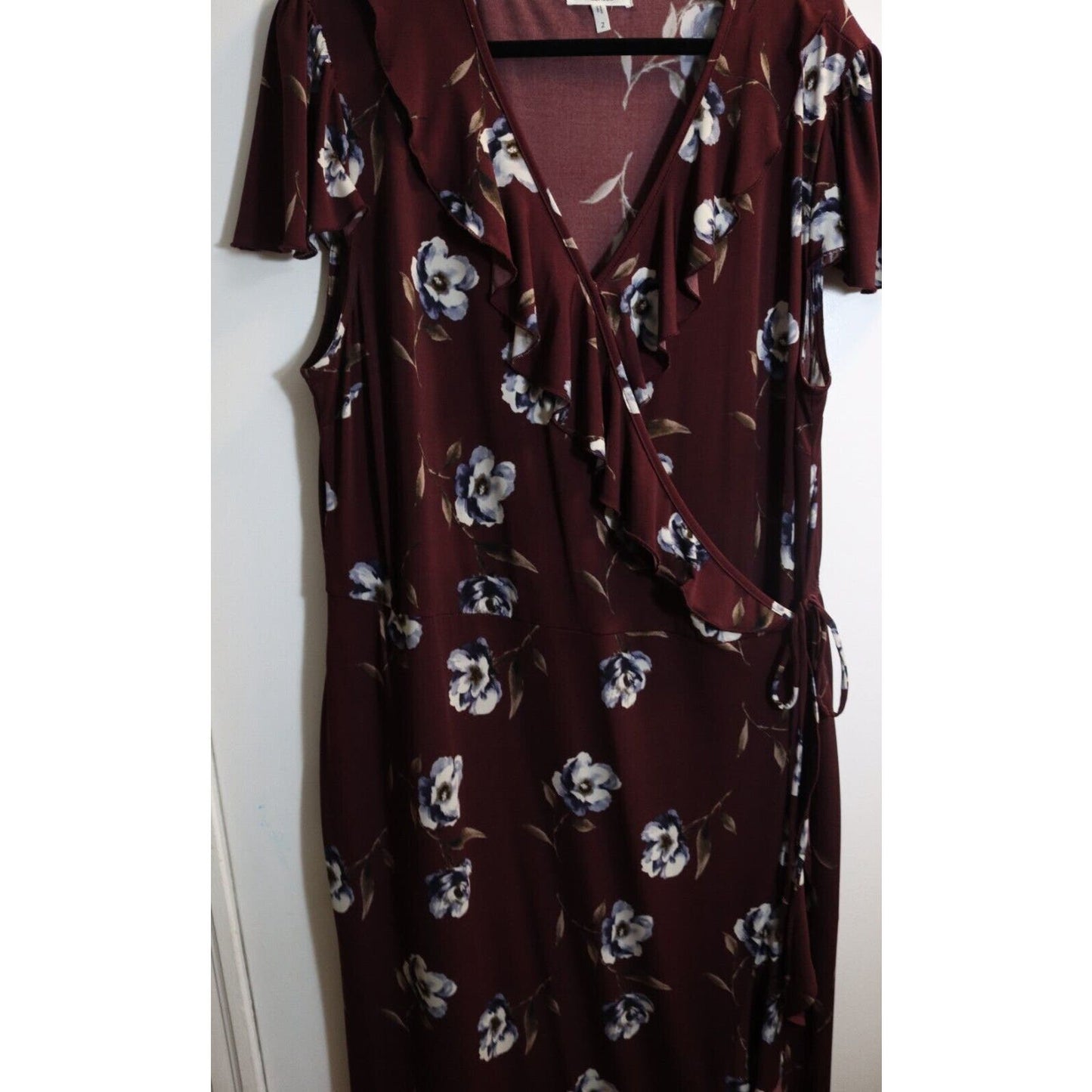 Maurices Plus Black Floral Long Wrap Dress (66)