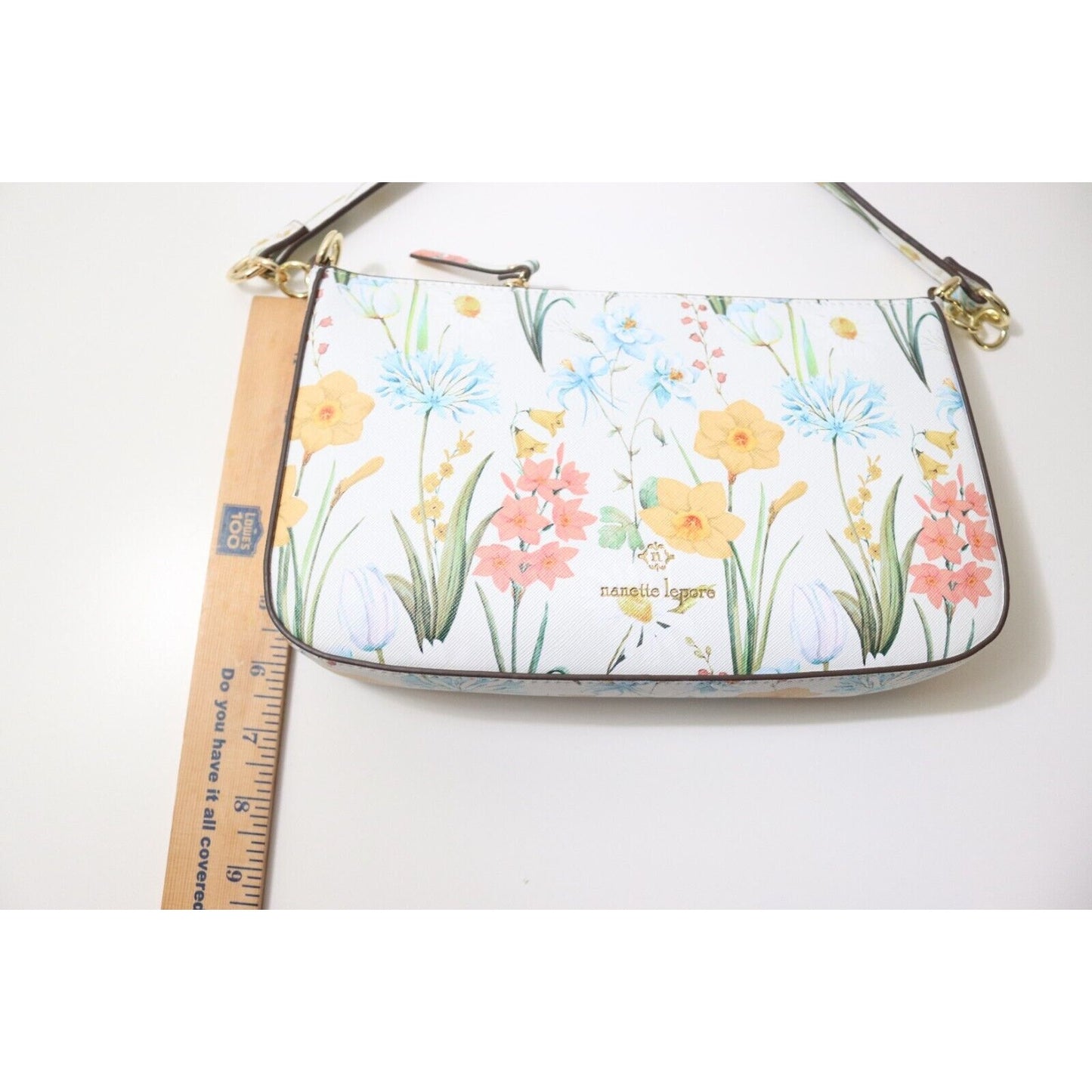Nanette Lapore White Floral Zippered Shoulder Bag Purse Gold Hardware Pockets