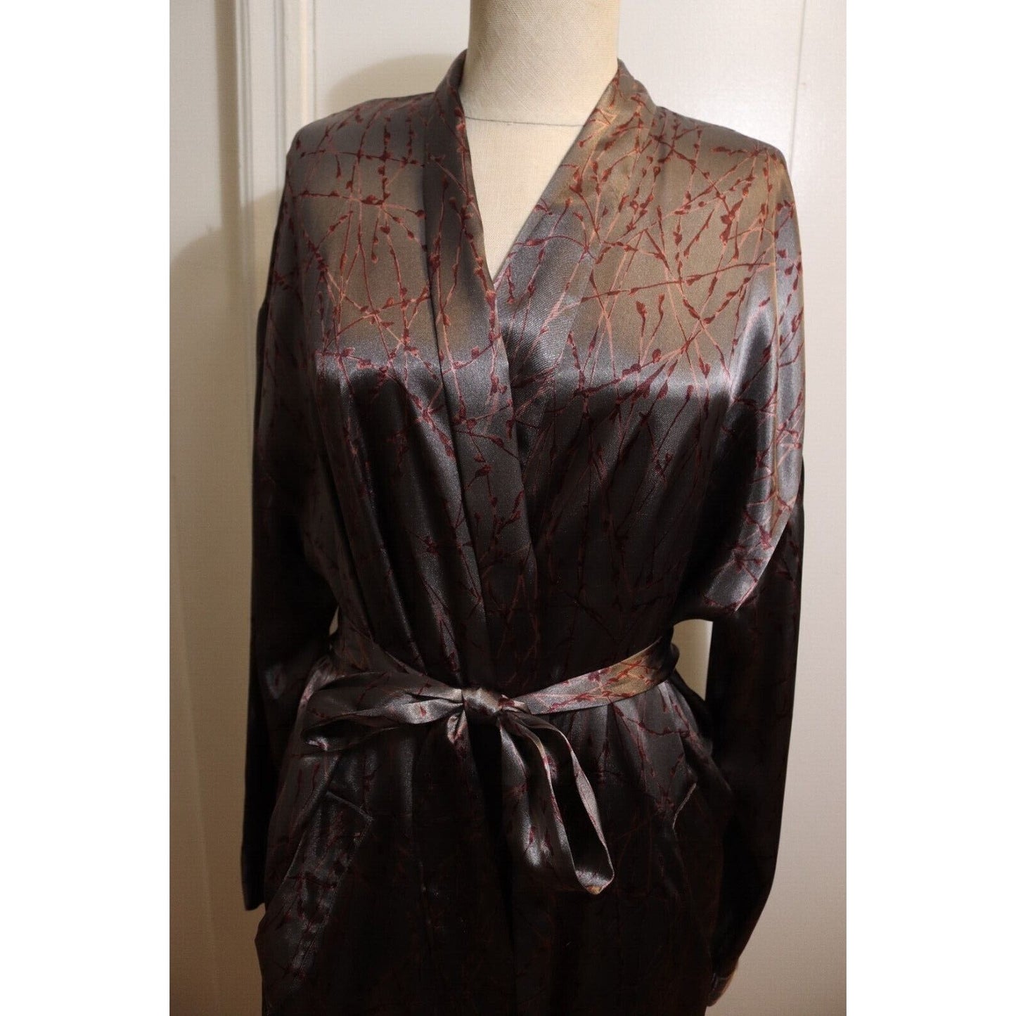 Victoria Secret Brown Robe With Red Leaf Design One Size Attached Tie