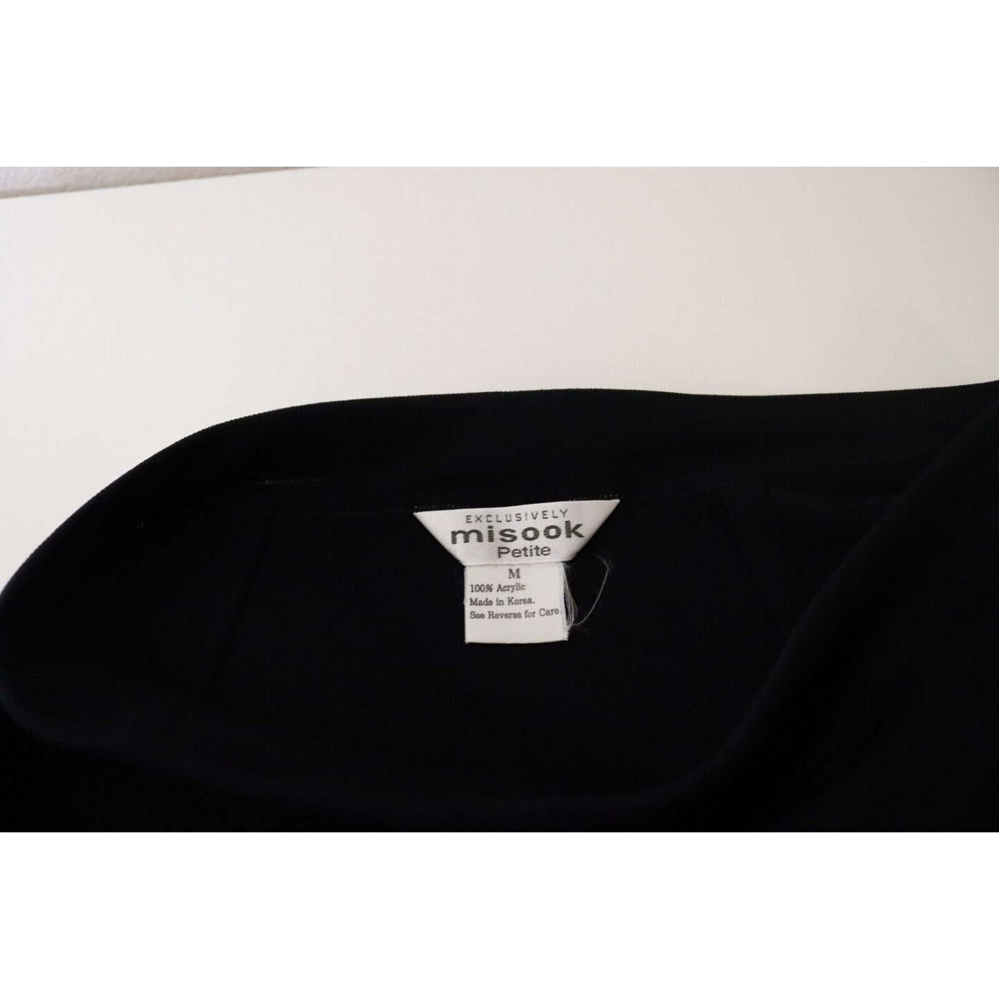 Misook Black Skirt Size Medium Petite Made in Korea (83)