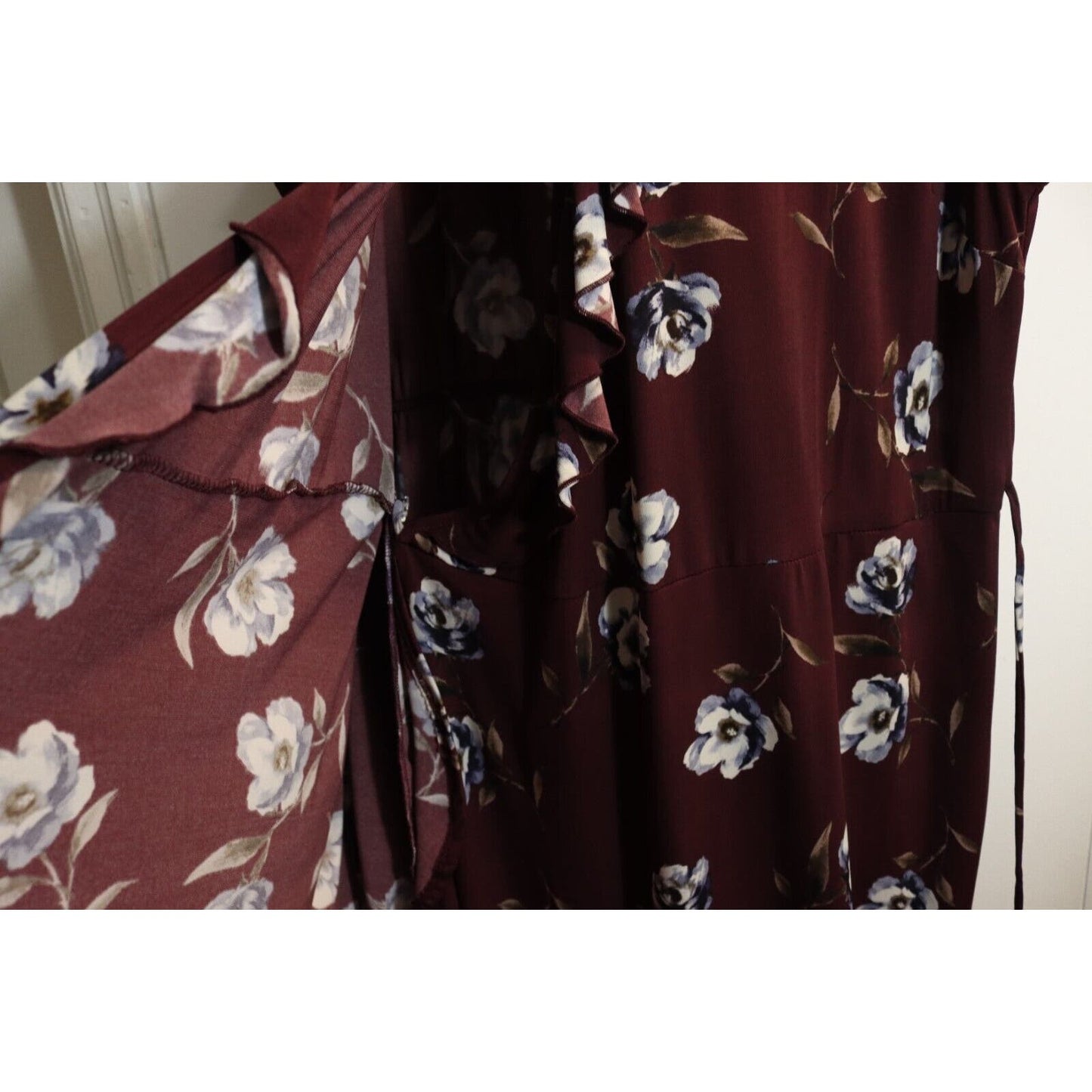 Maurices Plus Black Floral Long Wrap Dress (66)