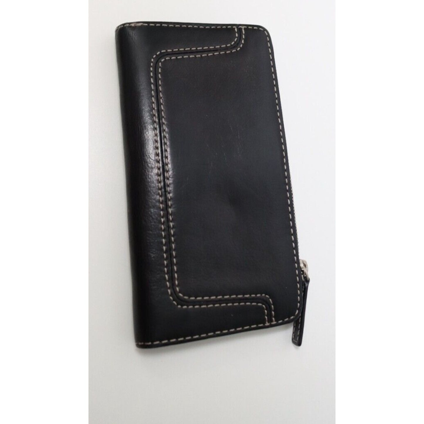Michael Kors Black Leather Wallet White Stitching Metal Scratched