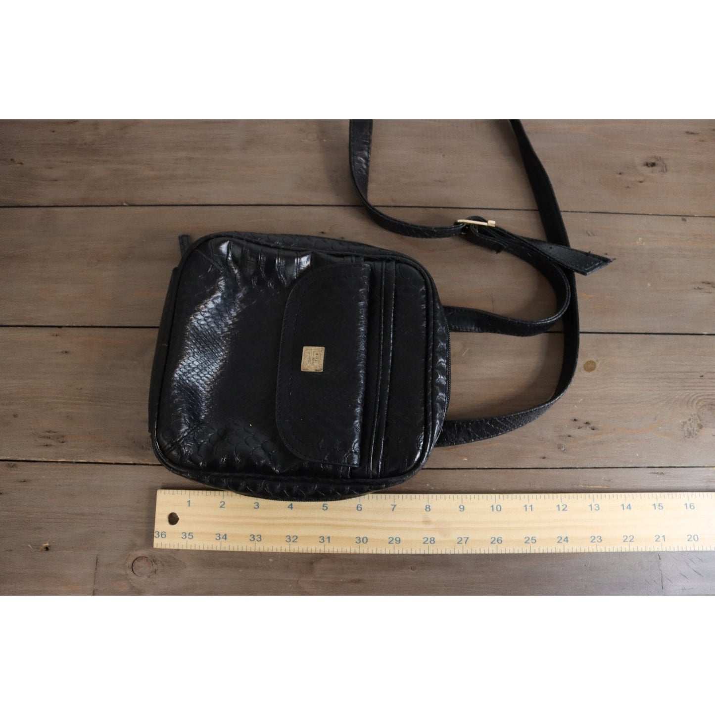 Liz Clairborne Black Crossbody Purse Crocodile Print