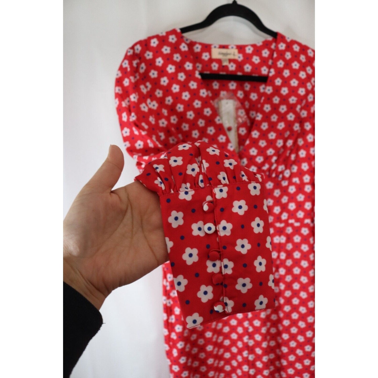 Timeless London Jumpsuit Red with Flowers Short Sleeve Size 8