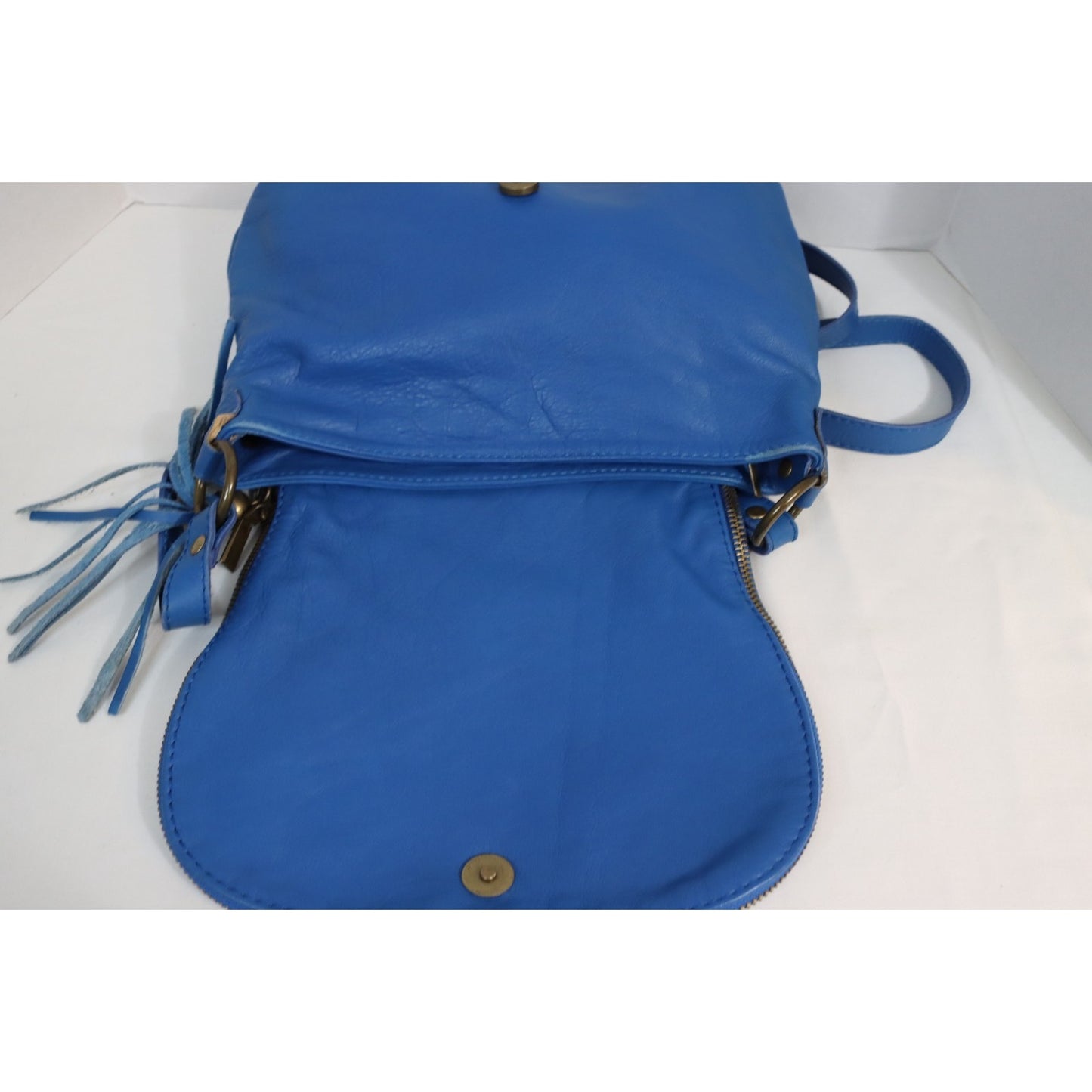 Vera Pelle Blue Crossbody Adjustable Fold Over Zip Made in Italy