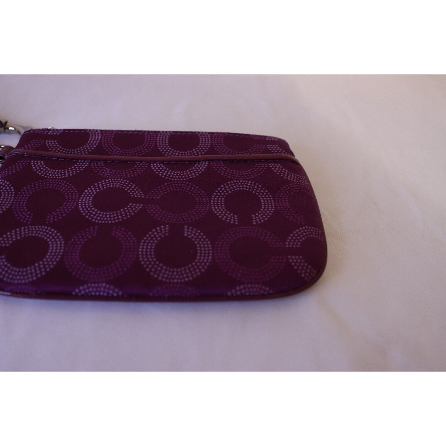 Coach Purple Wristlet C Logo Hangtag