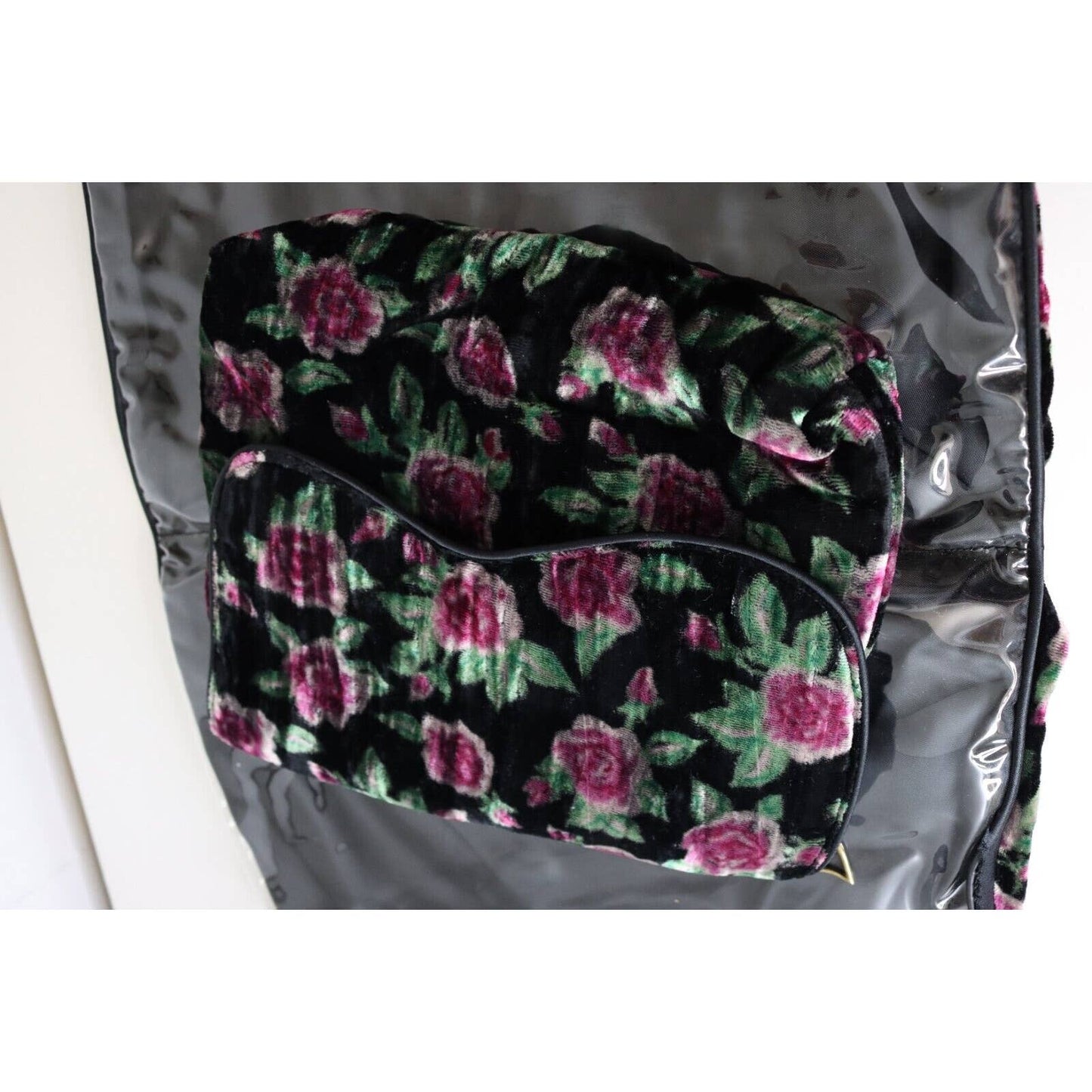 Vintage Rare Victoria Secret Cosmetic Bag Velvet Black Rose (34)
