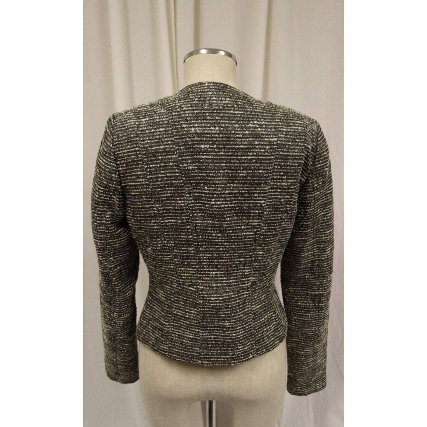 Tahari Tweed Blazer Size 6