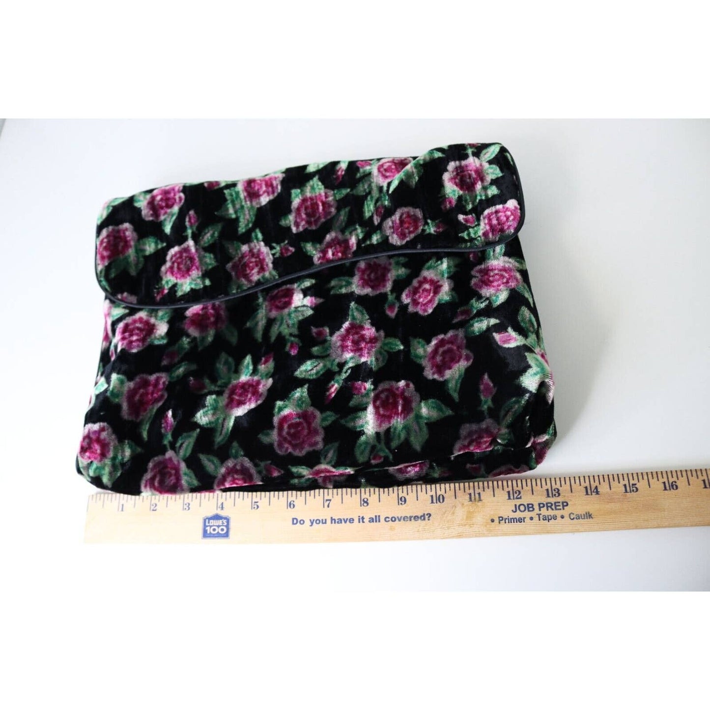 Vintage Rare Victoria Secret Cosmetic Bag Velvet Black Rose (34)