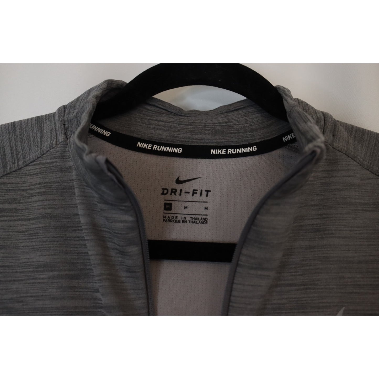 Nike Dri-Fit Medium Running Grey Long Sleeve Sport Top 1/4 Zip