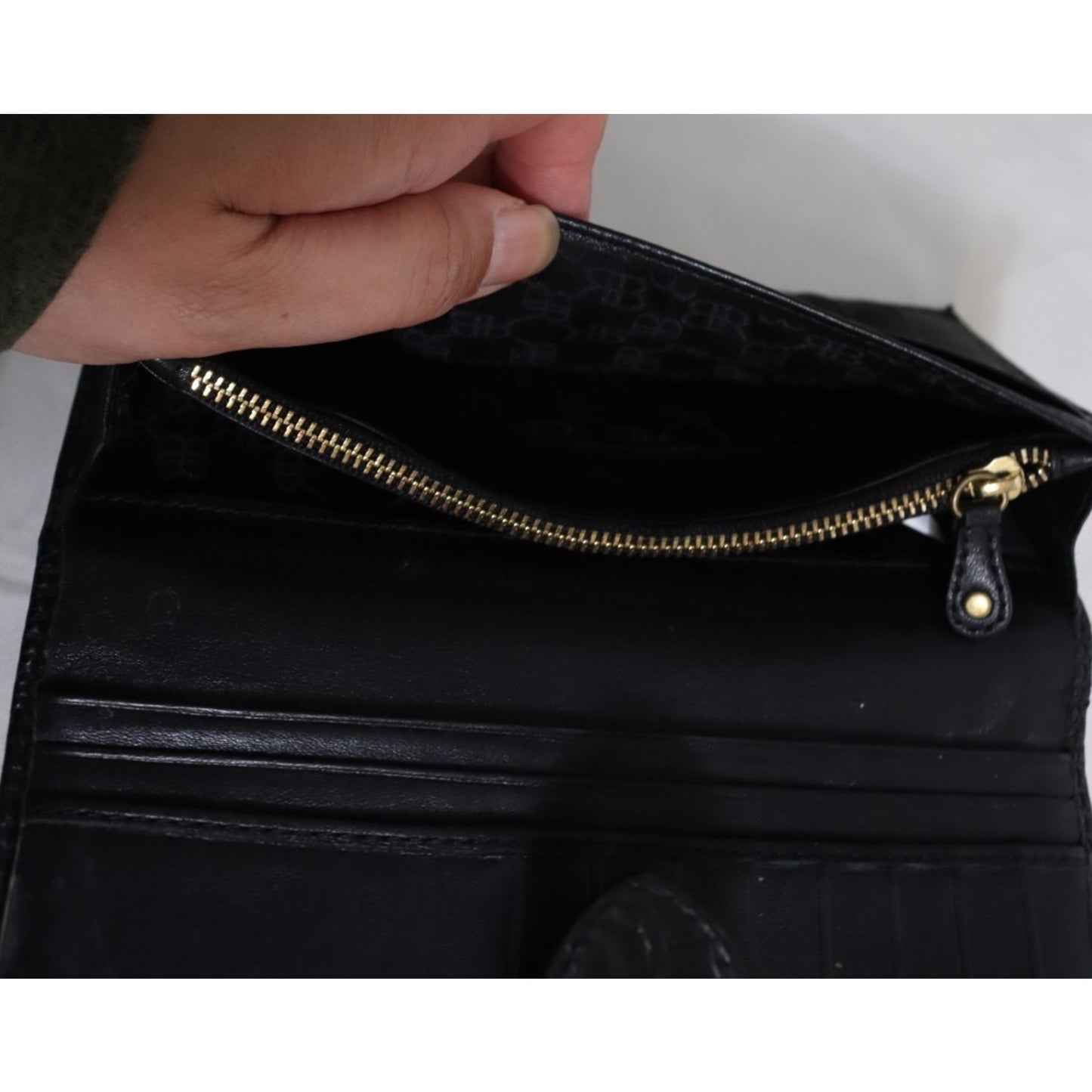 Banana Republic BR Clutch Wallet Leather