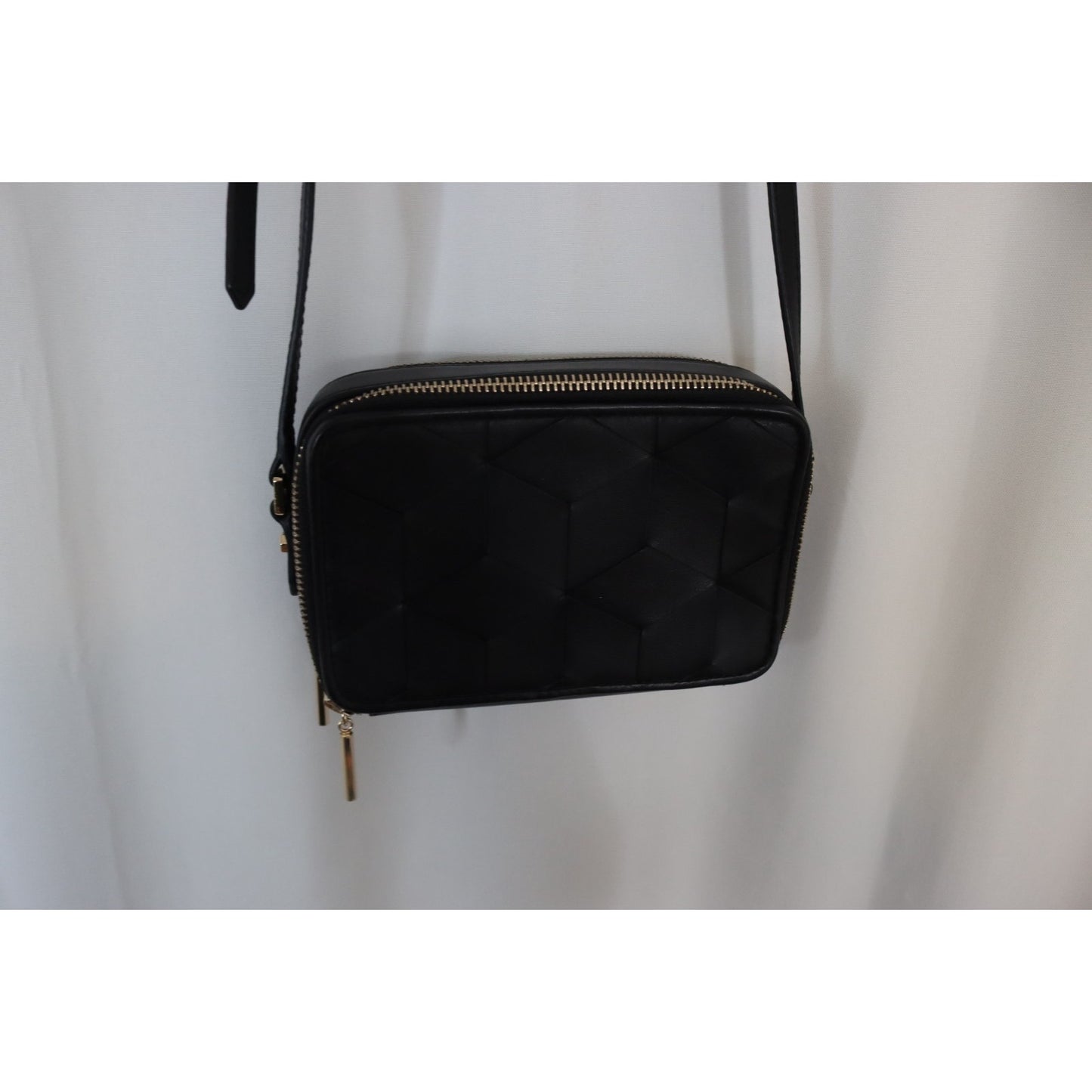 Welden Cow Leather Crossbody Black Gold Hardware Woven