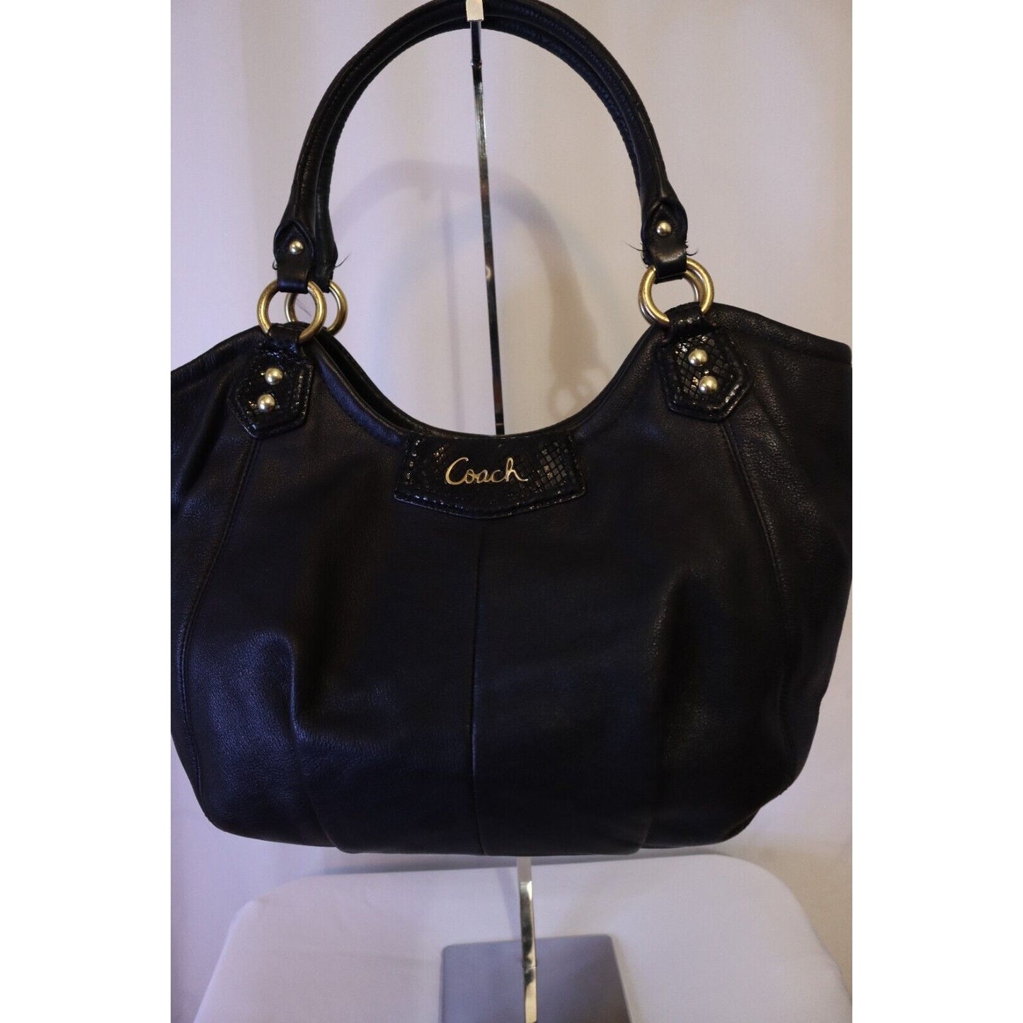 Coach Black Leather Hobo Shoulder Bag Gold Hardware F23308