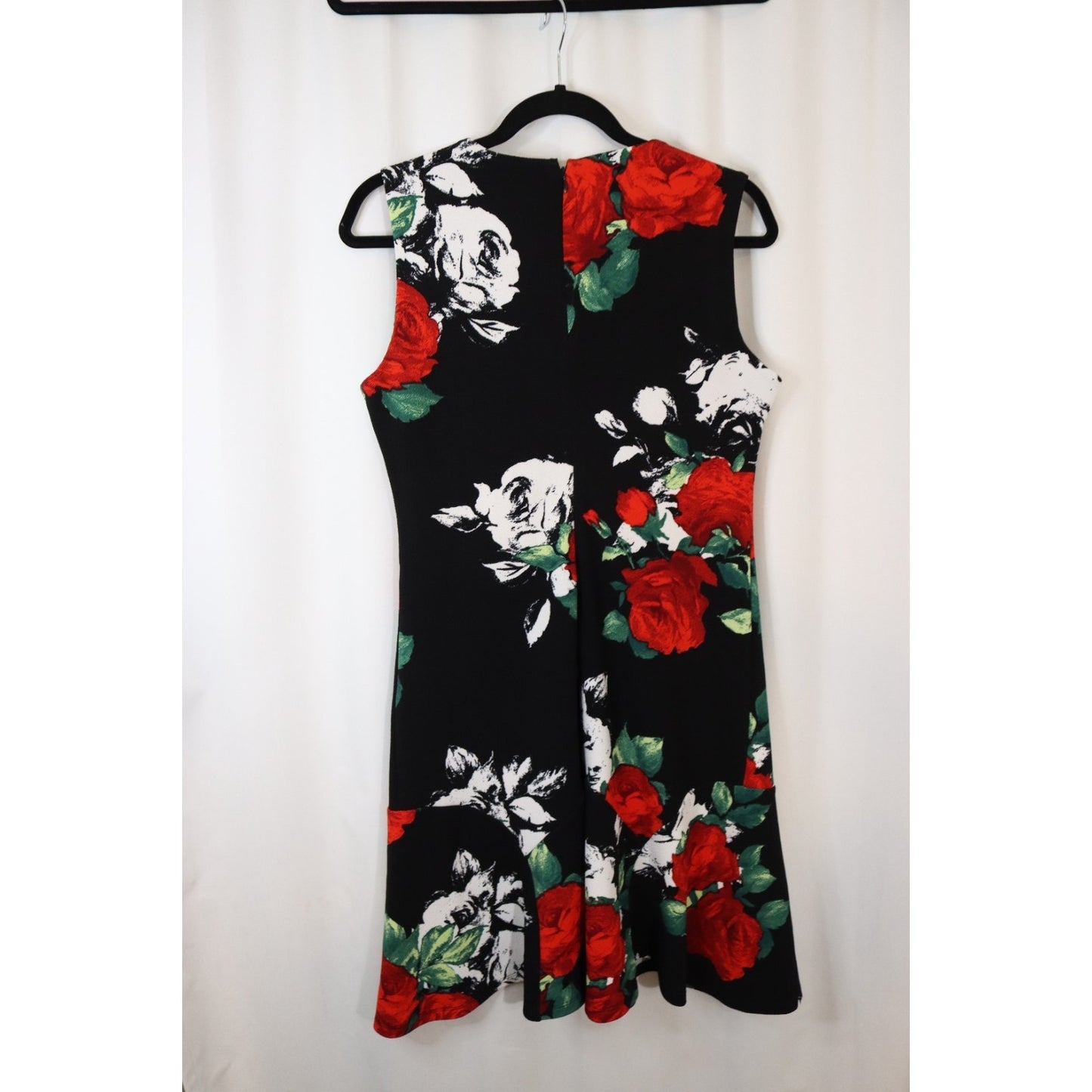 Shelby and Palmer Black Floral Dress Size 8 Short Sleeveless