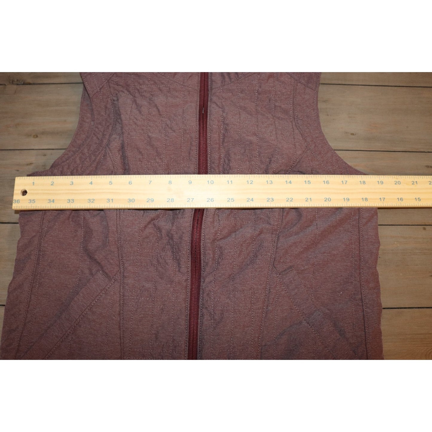Columbia Vest Maroon Pockets Size Medium