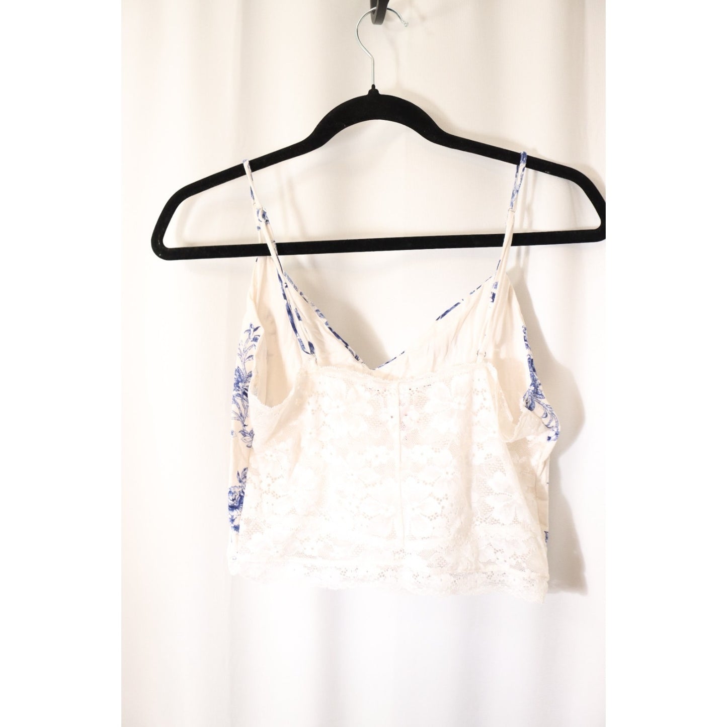 Victoria's Secret Top Blue Flower and White Tank Lace Medium