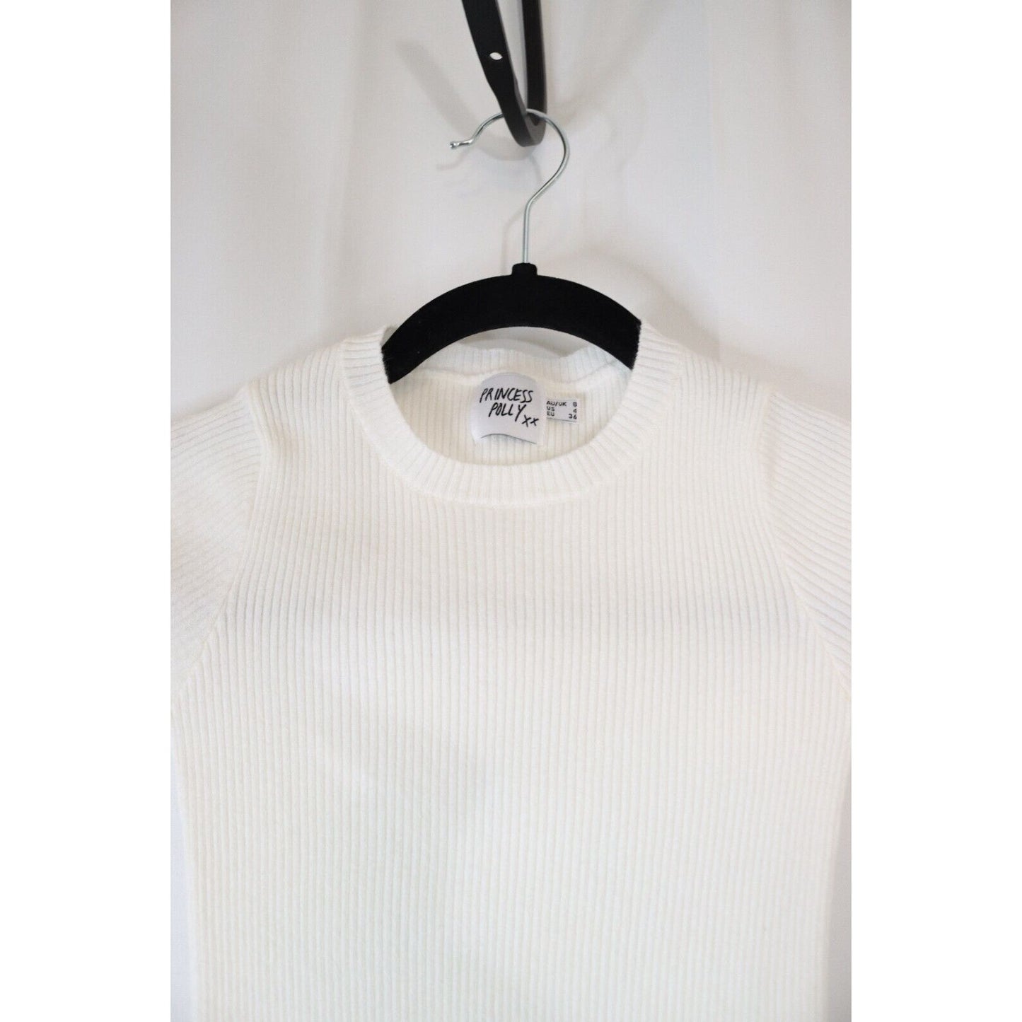 Princess Polly White Cropped Short Sleeve Top Size 4