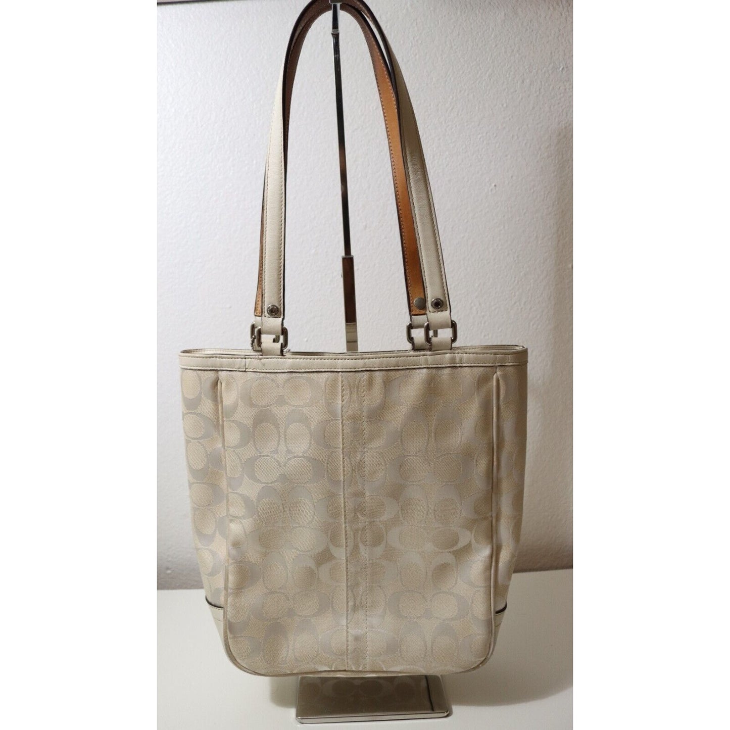 Auth COACH Signature Lunch Tote 1464 Cream Jacquard Leather - Tote Bag