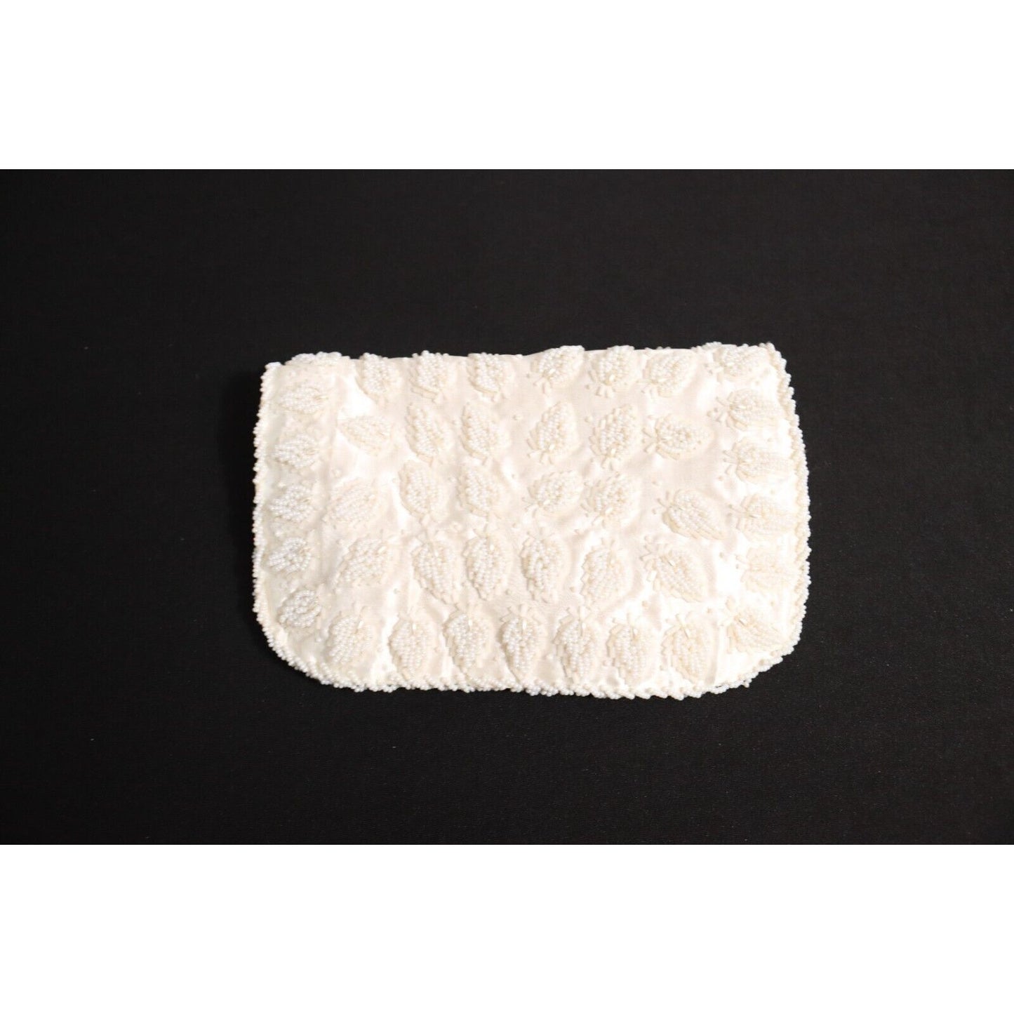 Vintage Beaded Kiss Lock Clutch White Foldable