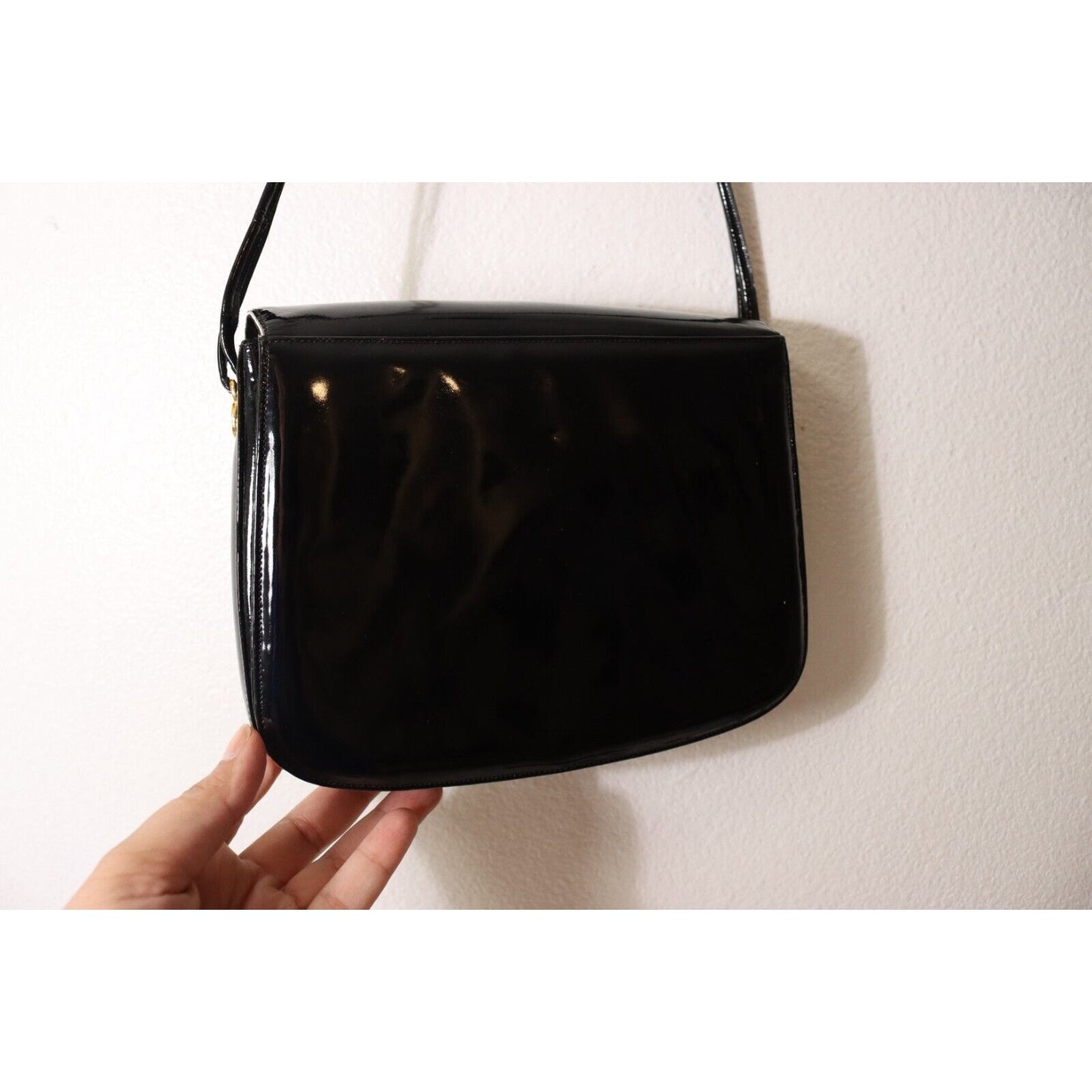 Vintage Bally Authentic 1980's Black Patent Leather Crossbody Shoulder Purse/Bag