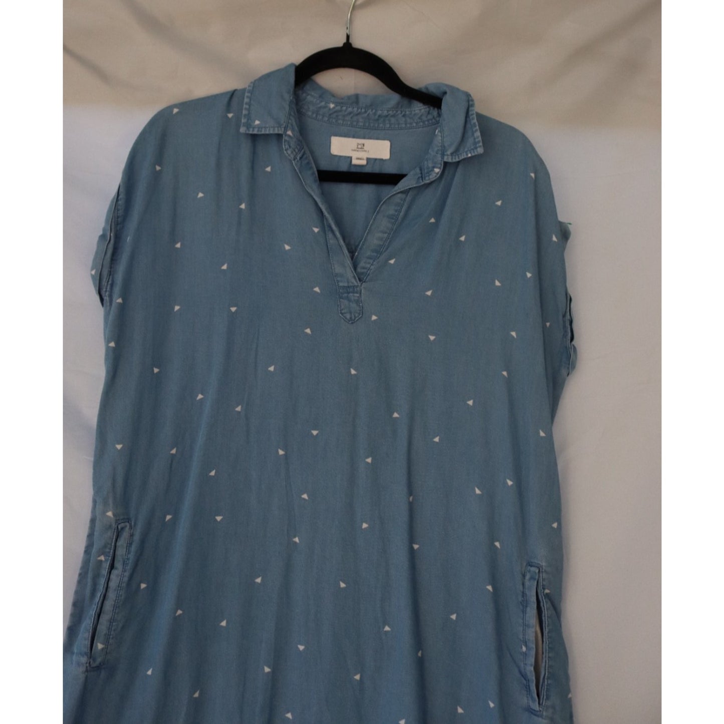 Thread and Supply Light Denim Dress Size Small Tencel/lycoll Short Sleeve Pocket