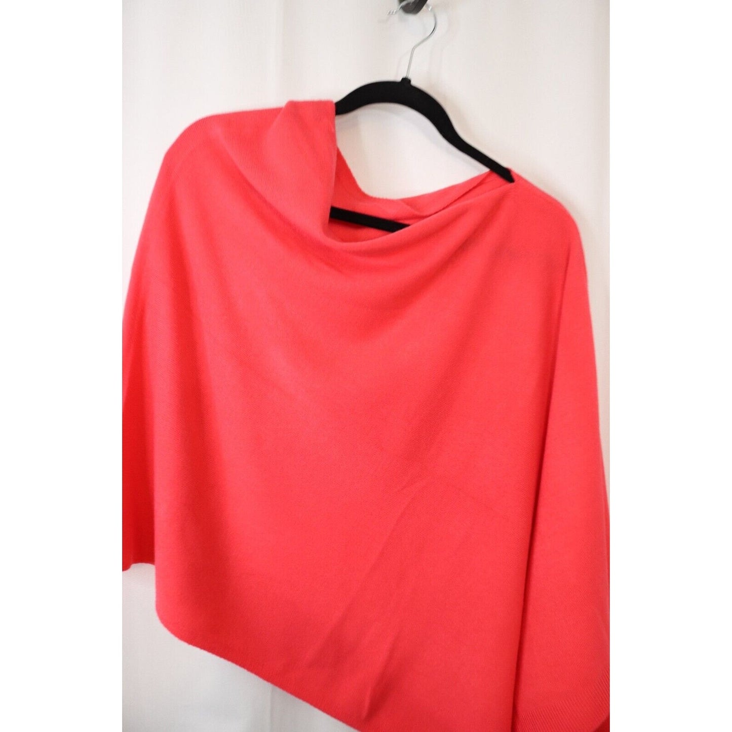 Coco + Carmen One Size Asymetrical Stylish Poncho