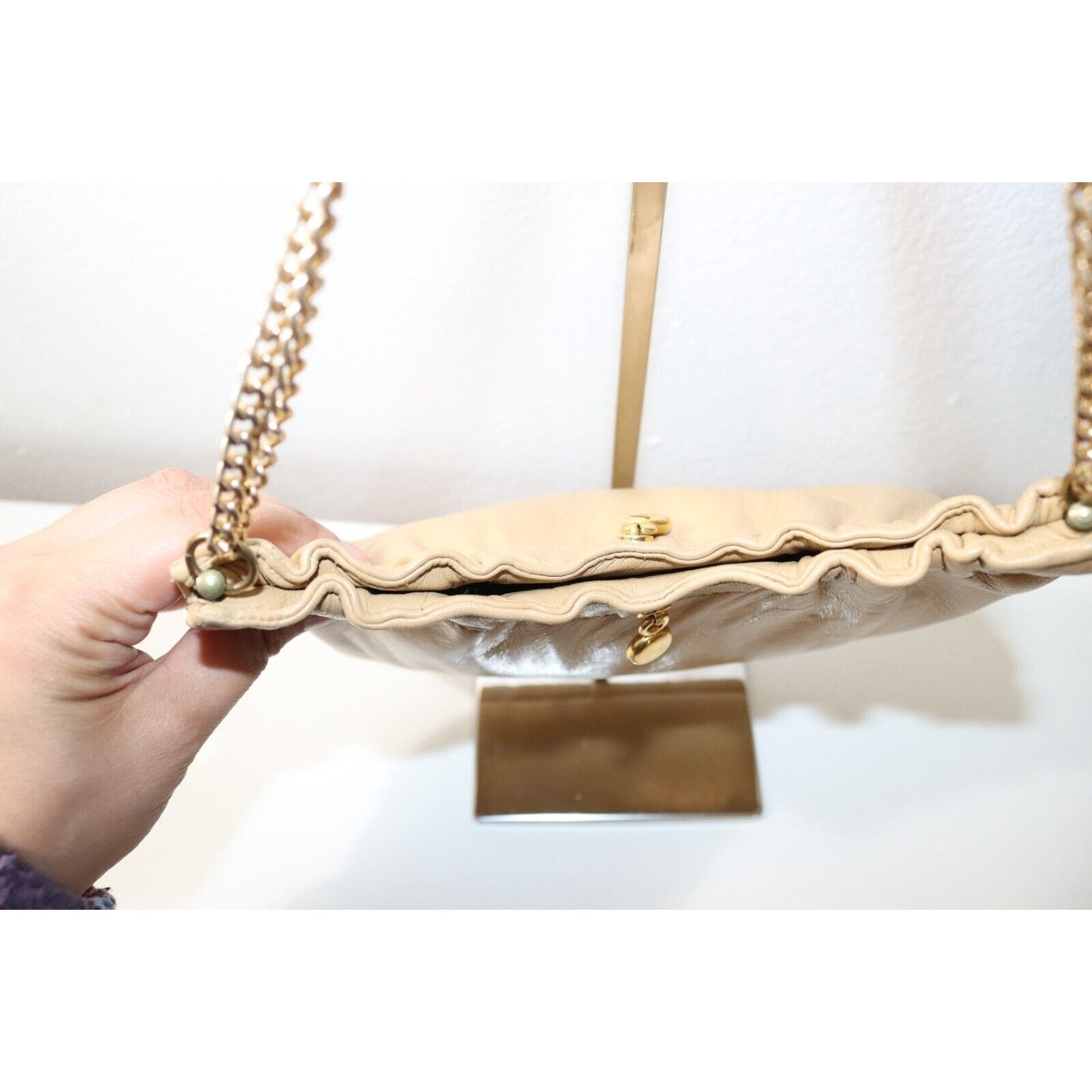 Ande Vintage Nude Tan Beige Leather Small Purse Gold Chain Shoulder Bag