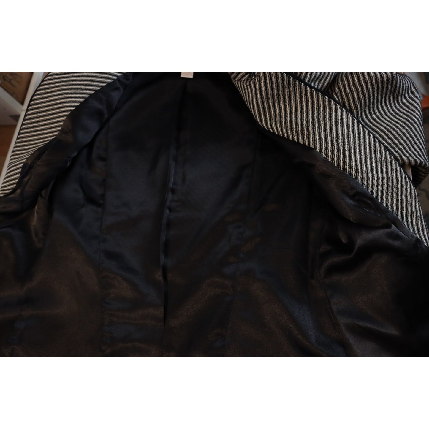 Chico's Blazer Long Sleeve Business Size 0 Open Black and White Zip Sleeves