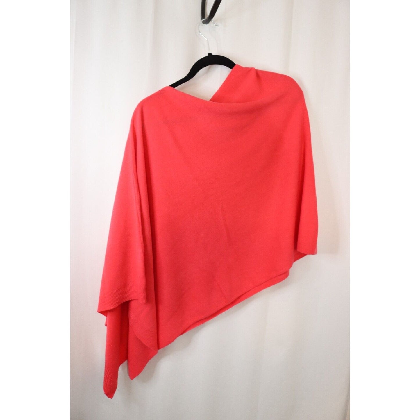 Coco + Carmen One Size Asymetrical Stylish Poncho