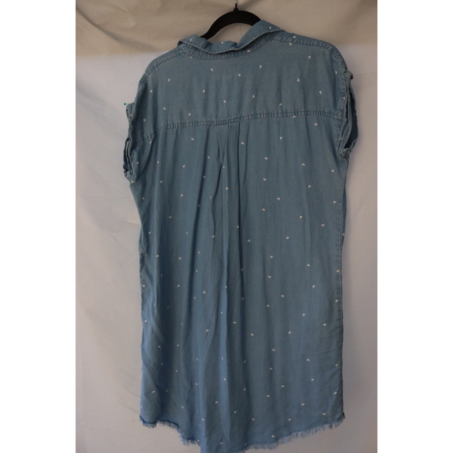 Thread and Supply Light Denim Dress Size Small Tencel/lycoll Short Sleeve Pocket