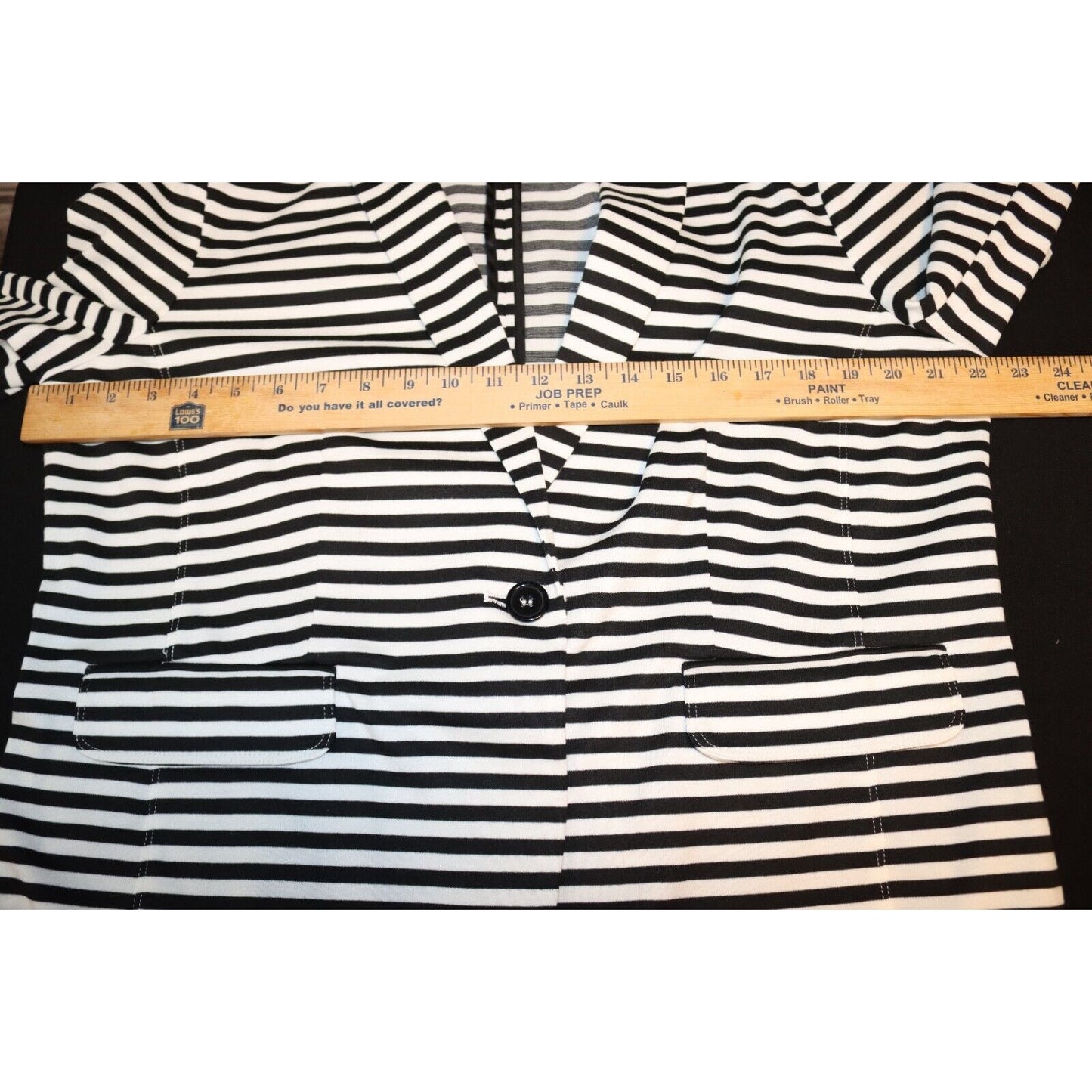 Covington Stripe Blazer Size XL Long Sleeve Black and White