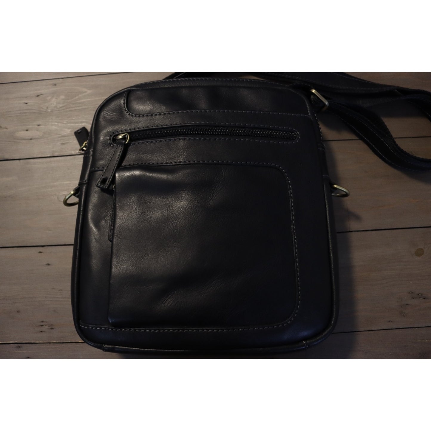 Vera Pelle Crossbody Black Leather Crossbody Bag