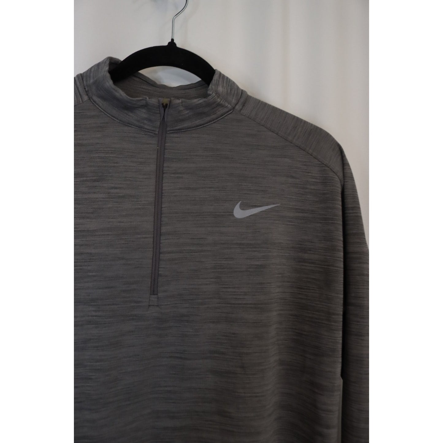 Nike Dri-Fit Medium Running Grey Long Sleeve Sport Top 1/4 Zip