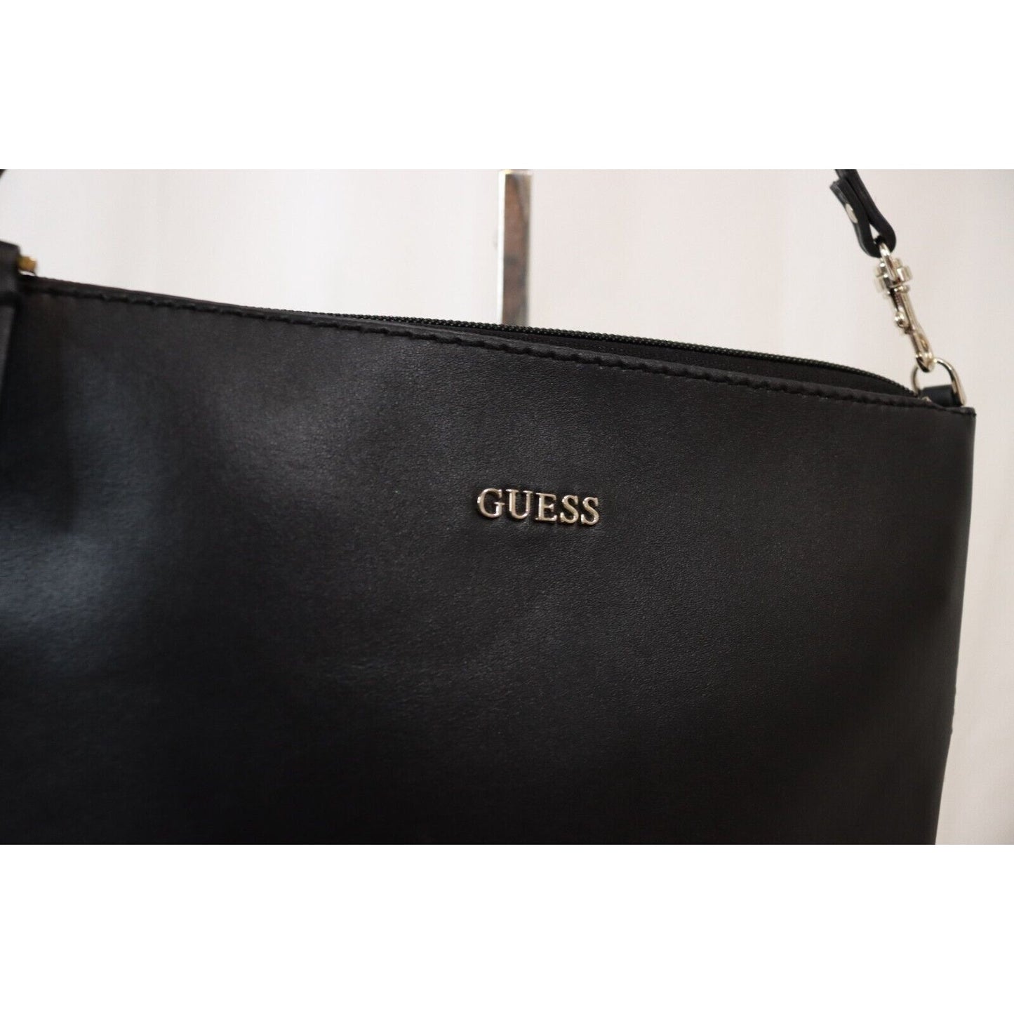 Vintage Y2K Black Guess Small Shoulder Bag