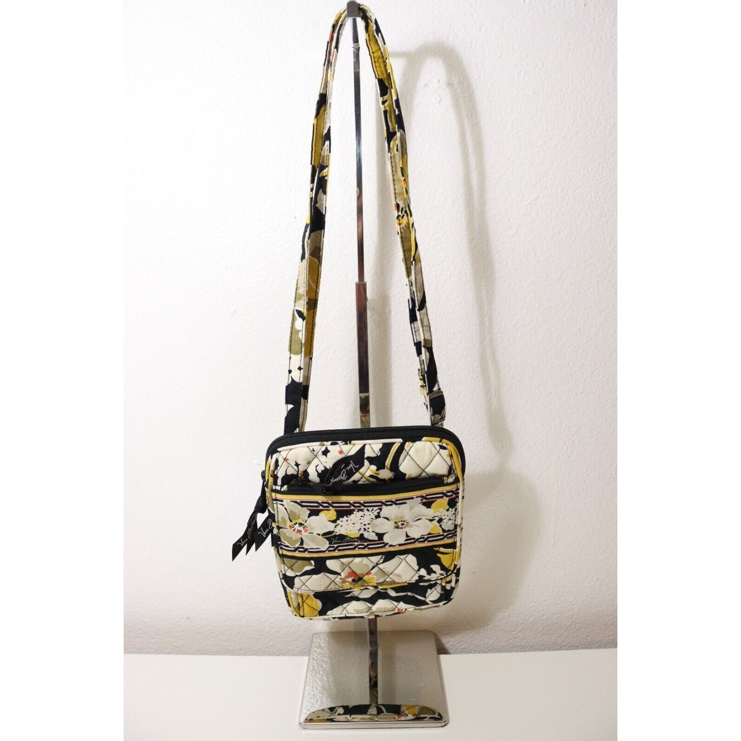 Vera Bradley Dogwood Crossbody Hipster Shoulder Bag Handbag Yellow Black White