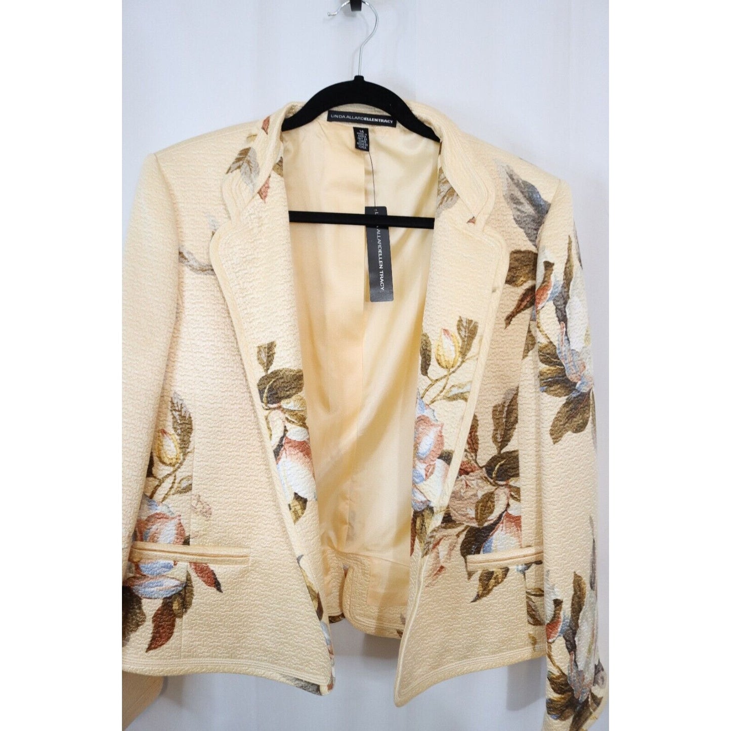 NWT Linda Allard Ellen Tracy Yellow with Flower Blazer Open Front Size 14