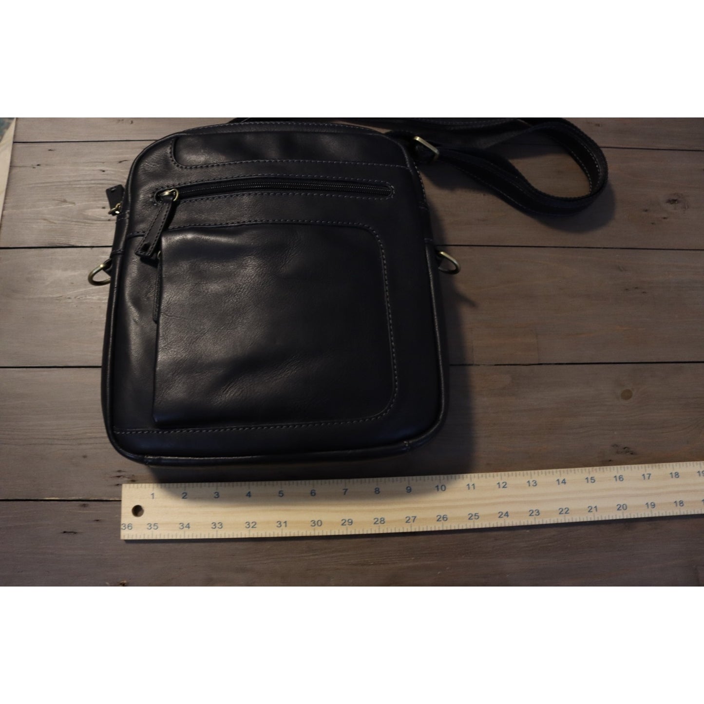 Vera Pelle Crossbody Black Leather Crossbody Bag