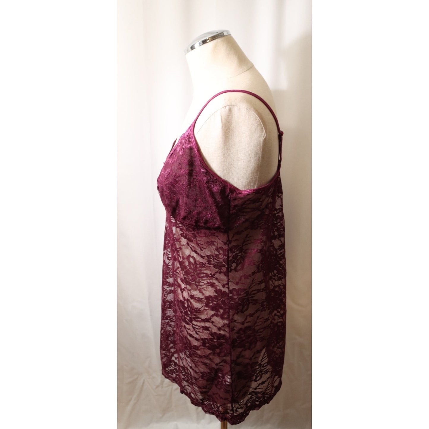 Uhnbranded Baby Doll Purple Lace Nightgown Size XL Nylon/Spandex