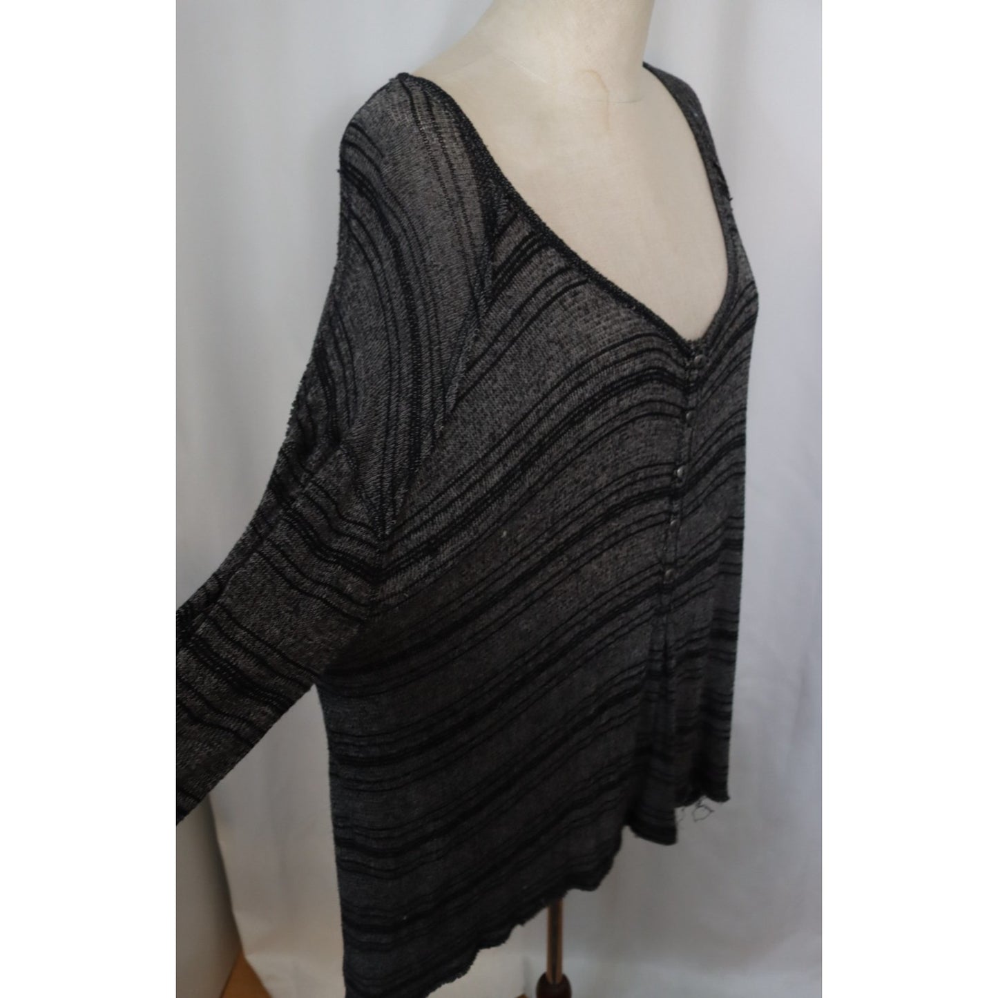 We the Free Boho Long Sleeve Top Medium Black and Grey