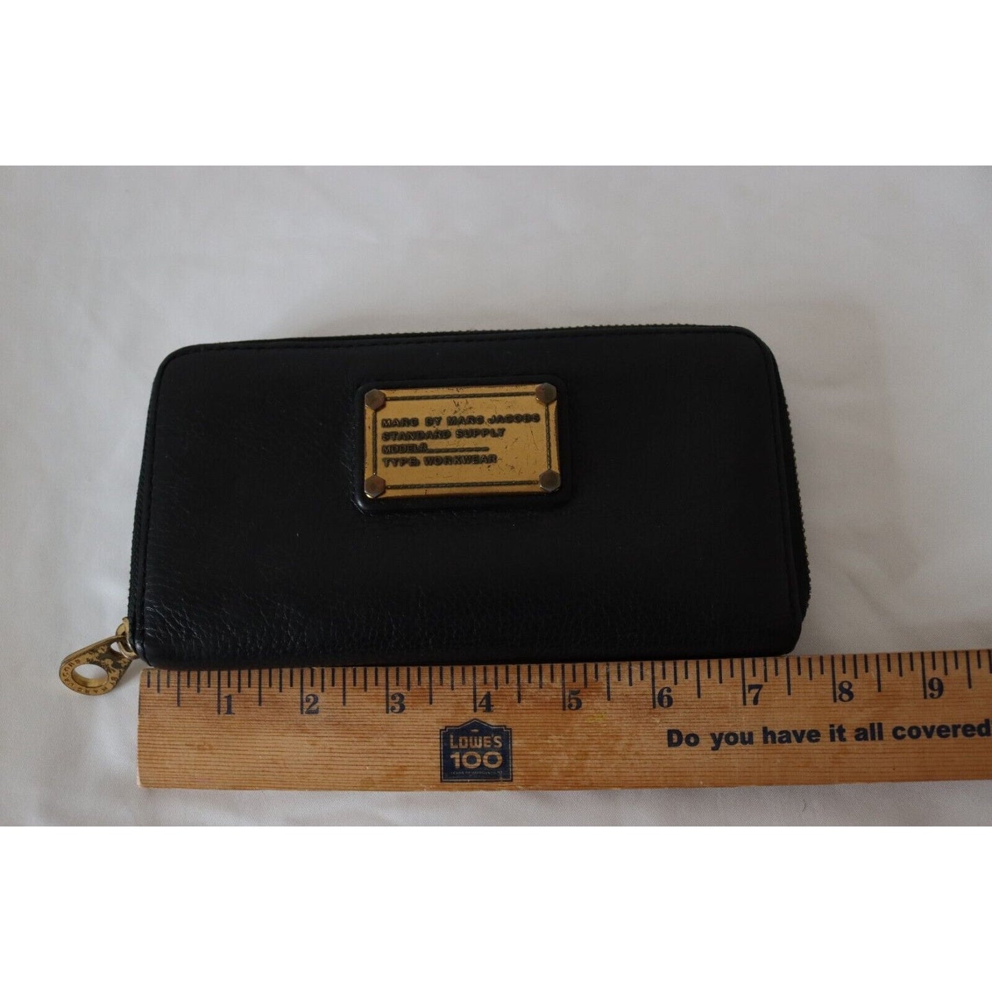 Marc by Marc Jacobs Standard Supply Leather Zip Around Wallet FLAW