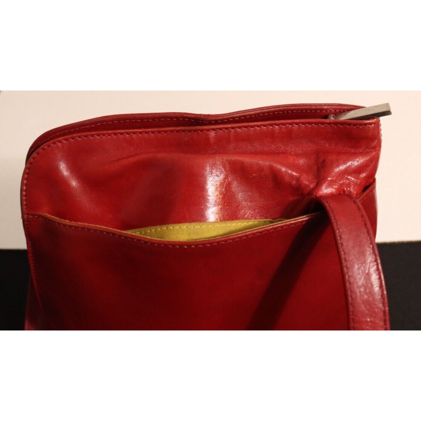 Hobo International Red Crossbody Leather Pockets