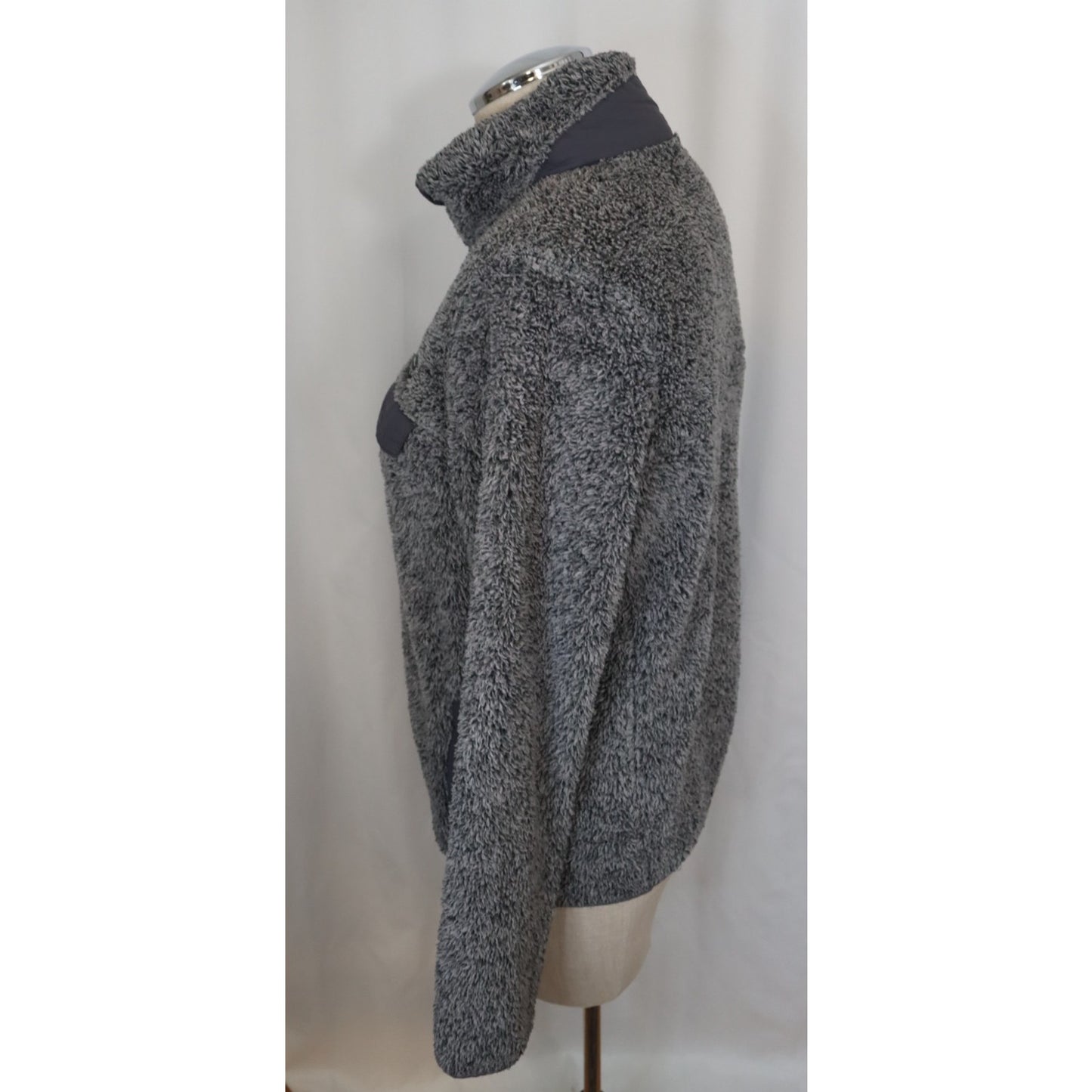 L.L Bean Sweater Button XS Long Sleeve Polyester