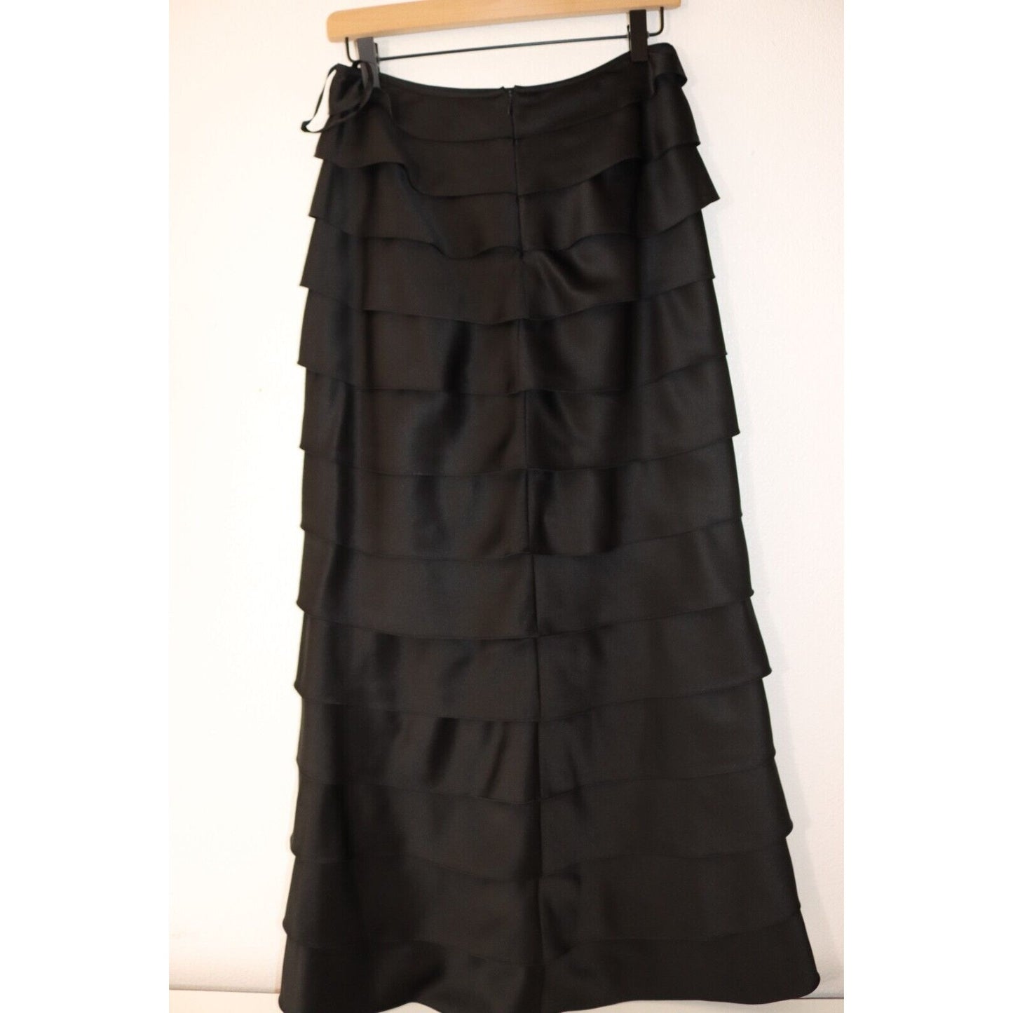 Adrianna Papell Evening Essentials Black Satin Tiered Ruffled Skirt Size 4