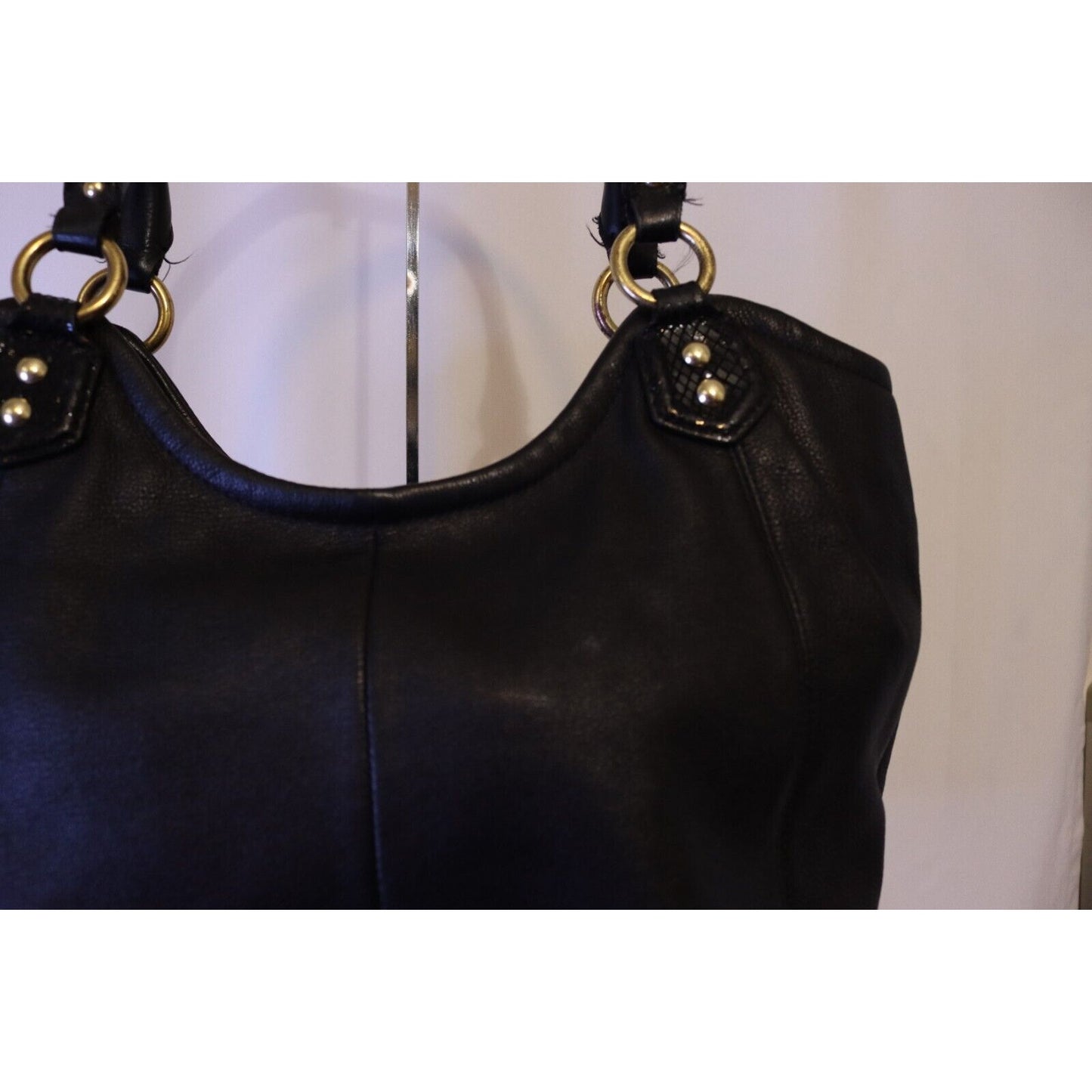 Coach Black Leather Hobo Shoulder Bag Gold Hardware F23308