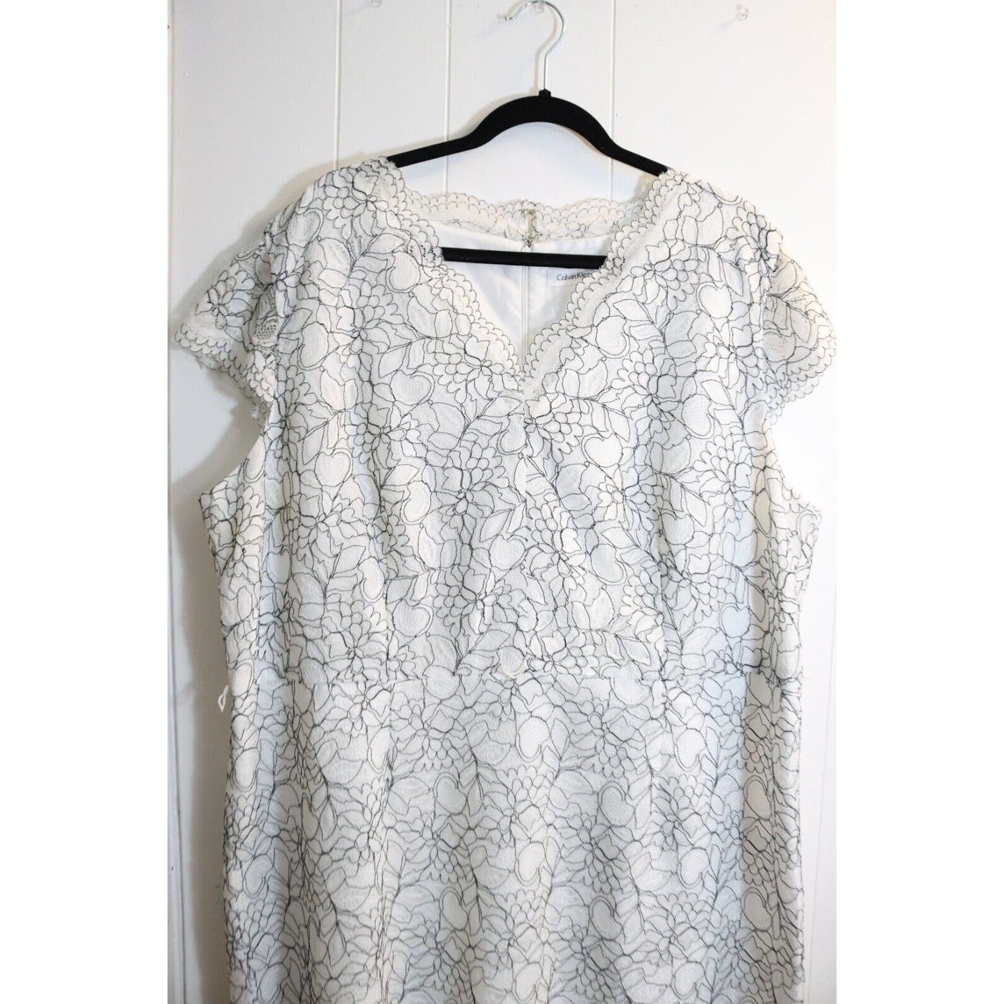 Calvin Klein White with Black Lace overlay Dress Size 22